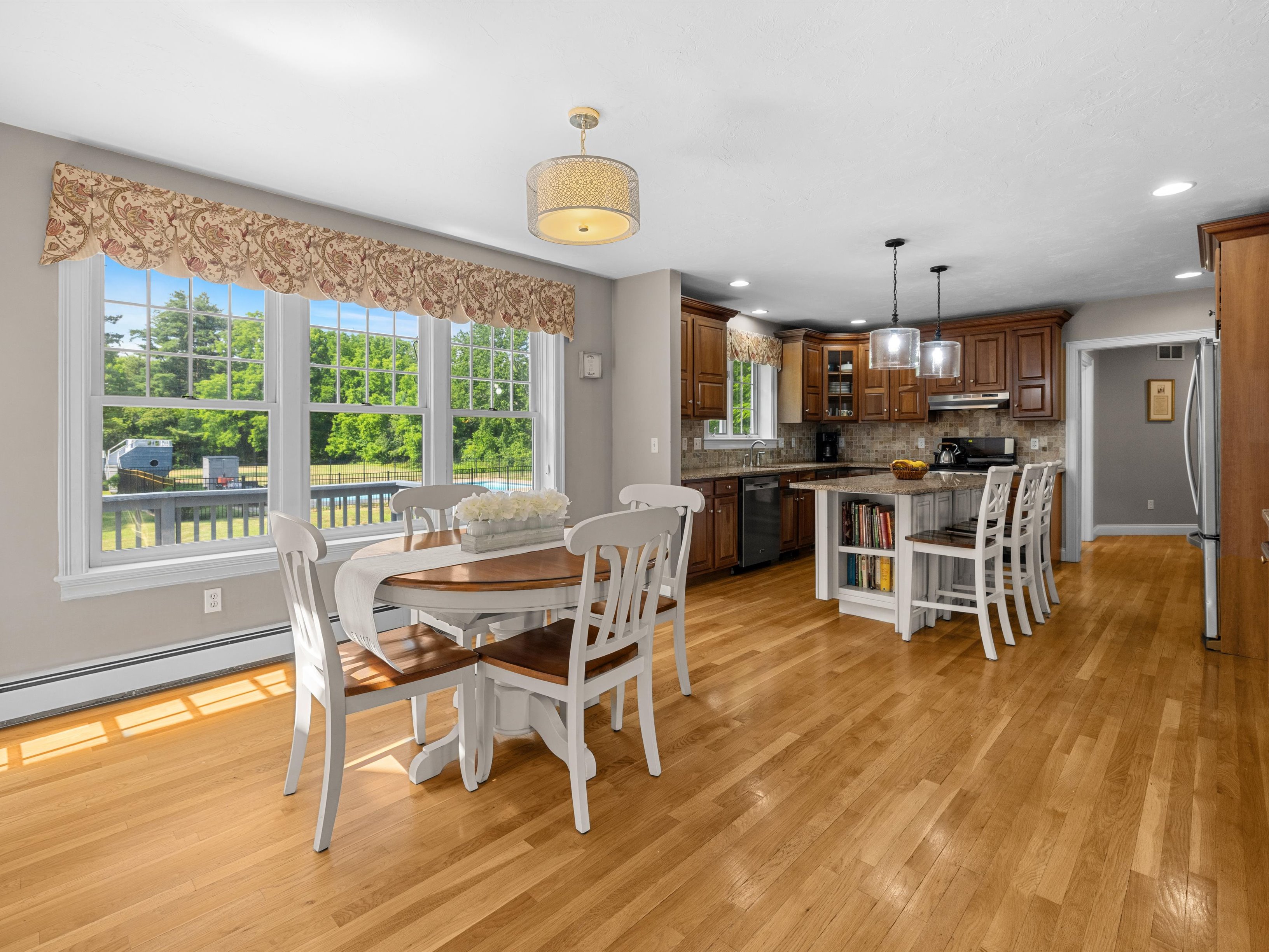  6 Warburton Lane, Westborough, MA 01581 - 物件實景
