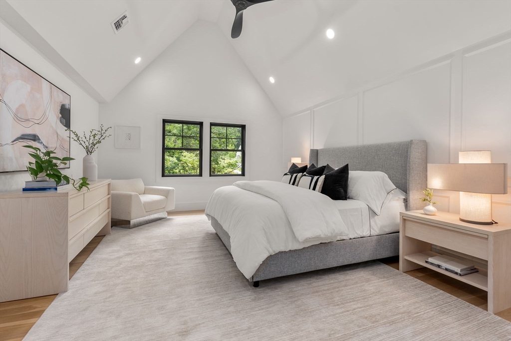 Hopkinton, Massachusetts, 01748, United States, 5 Bedrooms Bedrooms, ,4 BathroomsBathrooms,Residential,For Sale,1947956
