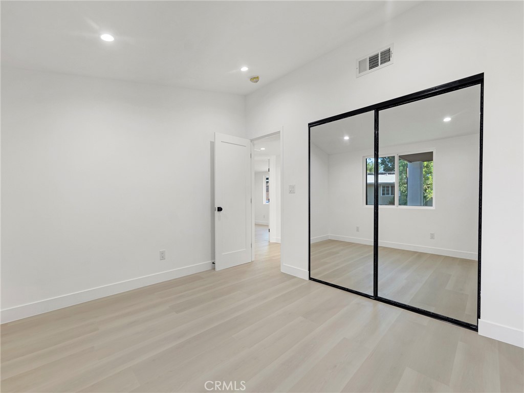 Winnetka, California, 91306, United States, ,Residential,For Sale,2005421