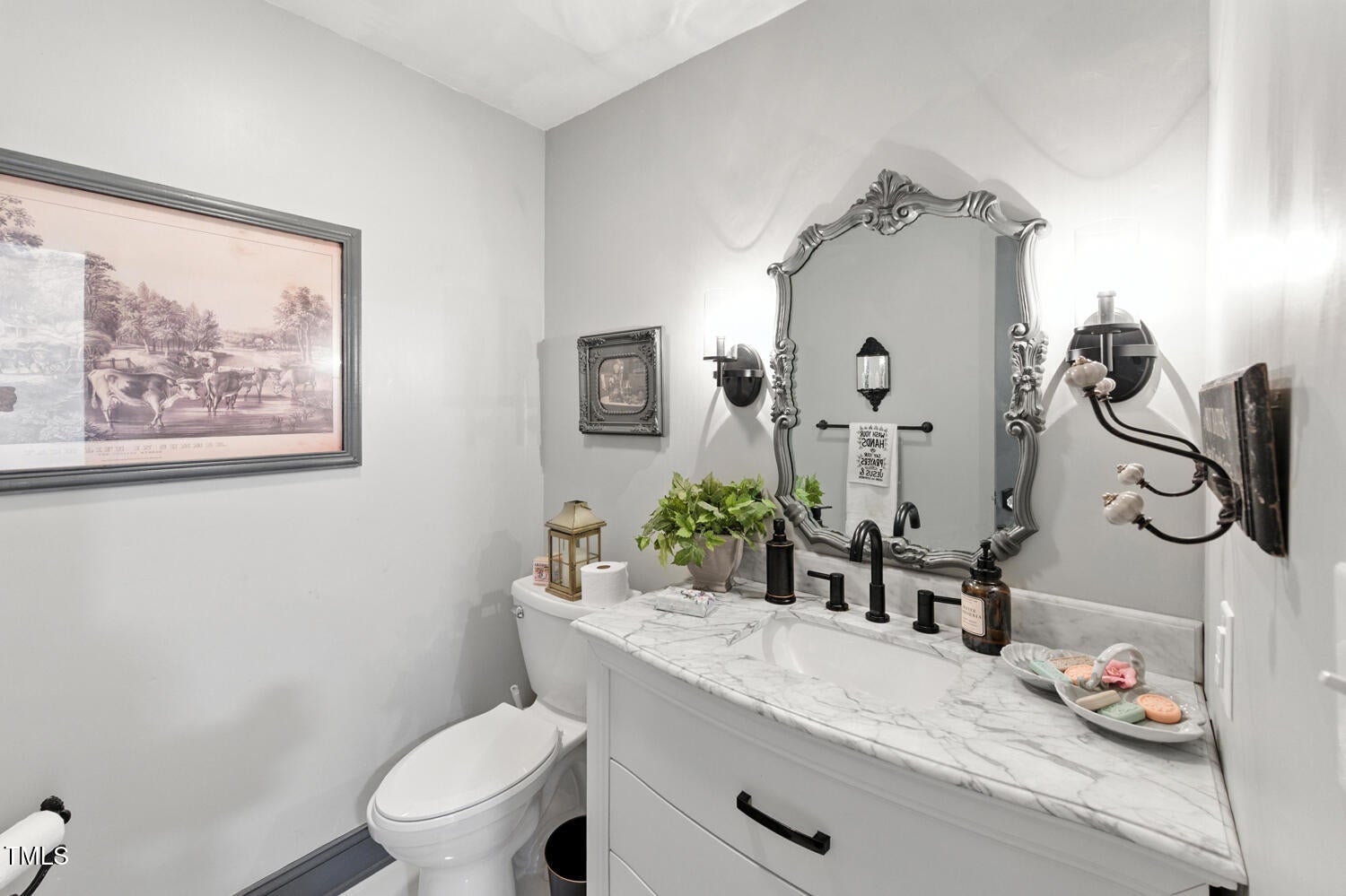 Newton Grove, North Carolina, 28366, United States, 5 Bedrooms Bedrooms, ,8 BathroomsBathrooms,Residential,For Sale,1892259