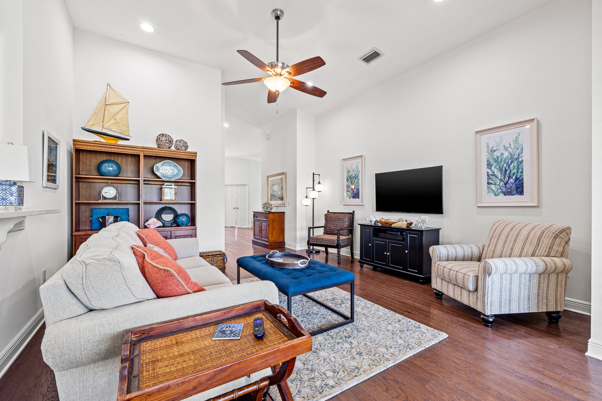 Dade City, Florida, 33525, United States, 4 Bedrooms Bedrooms, ,3 BathroomsBathrooms,Residential,For Sale,1854266