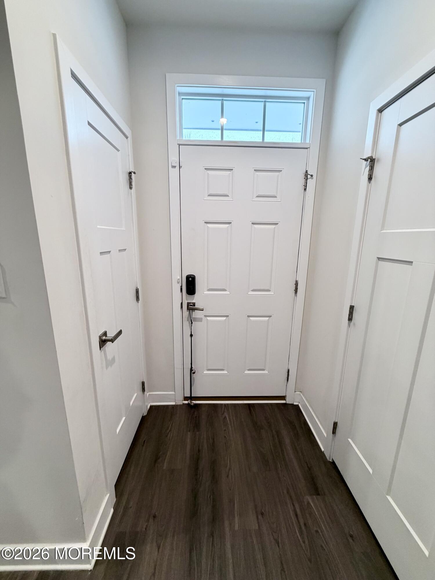 Parlin, New Jersey, 08859, United States, 3 Bedrooms Bedrooms, ,3 BathroomsBathrooms,Residential,For Sale,2010964