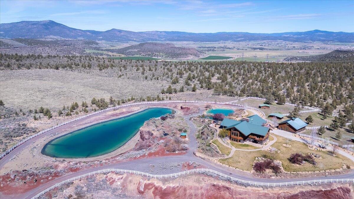 Powell Butte, Oregon, 97753, United States, 6 Bedrooms Bedrooms, ,5 BathroomsBathrooms,Residential,For Sale,2036948