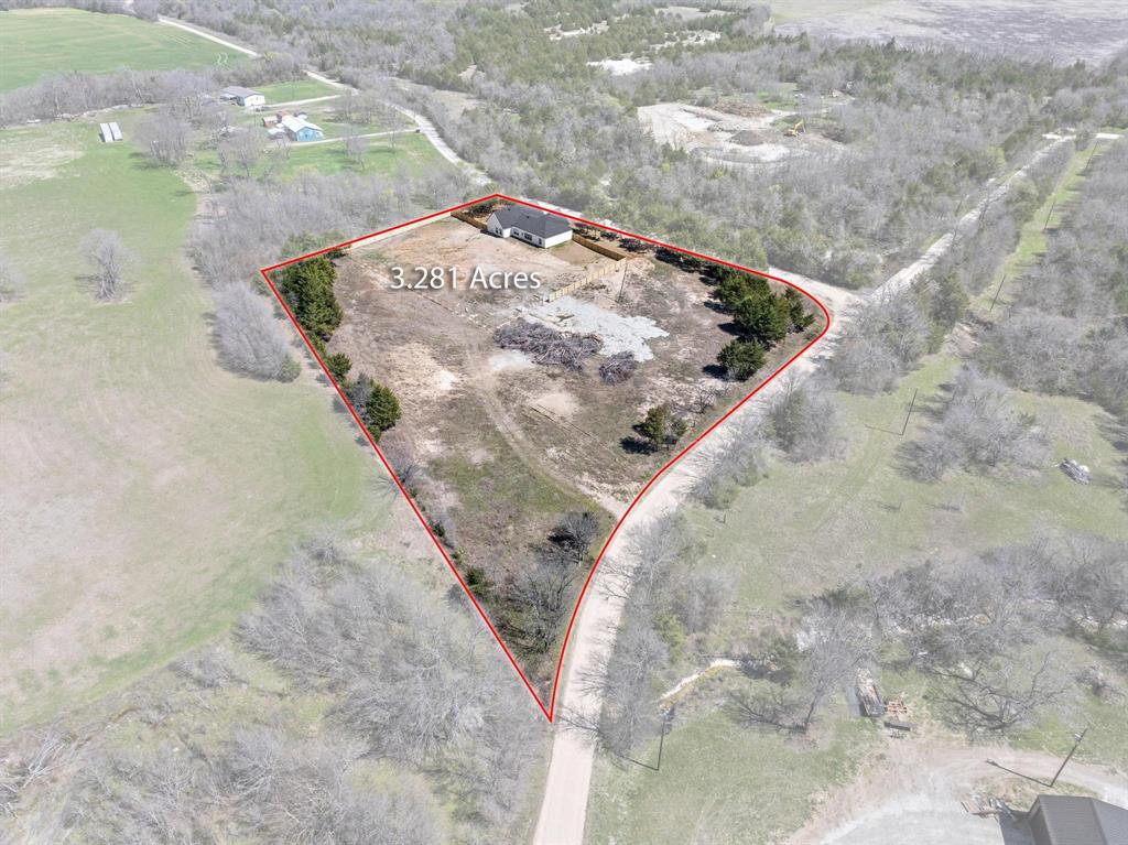 Petty, Texas, 75470, United States, 4 Bedrooms Bedrooms, ,4 BathroomsBathrooms,Residential,For Sale,1921073