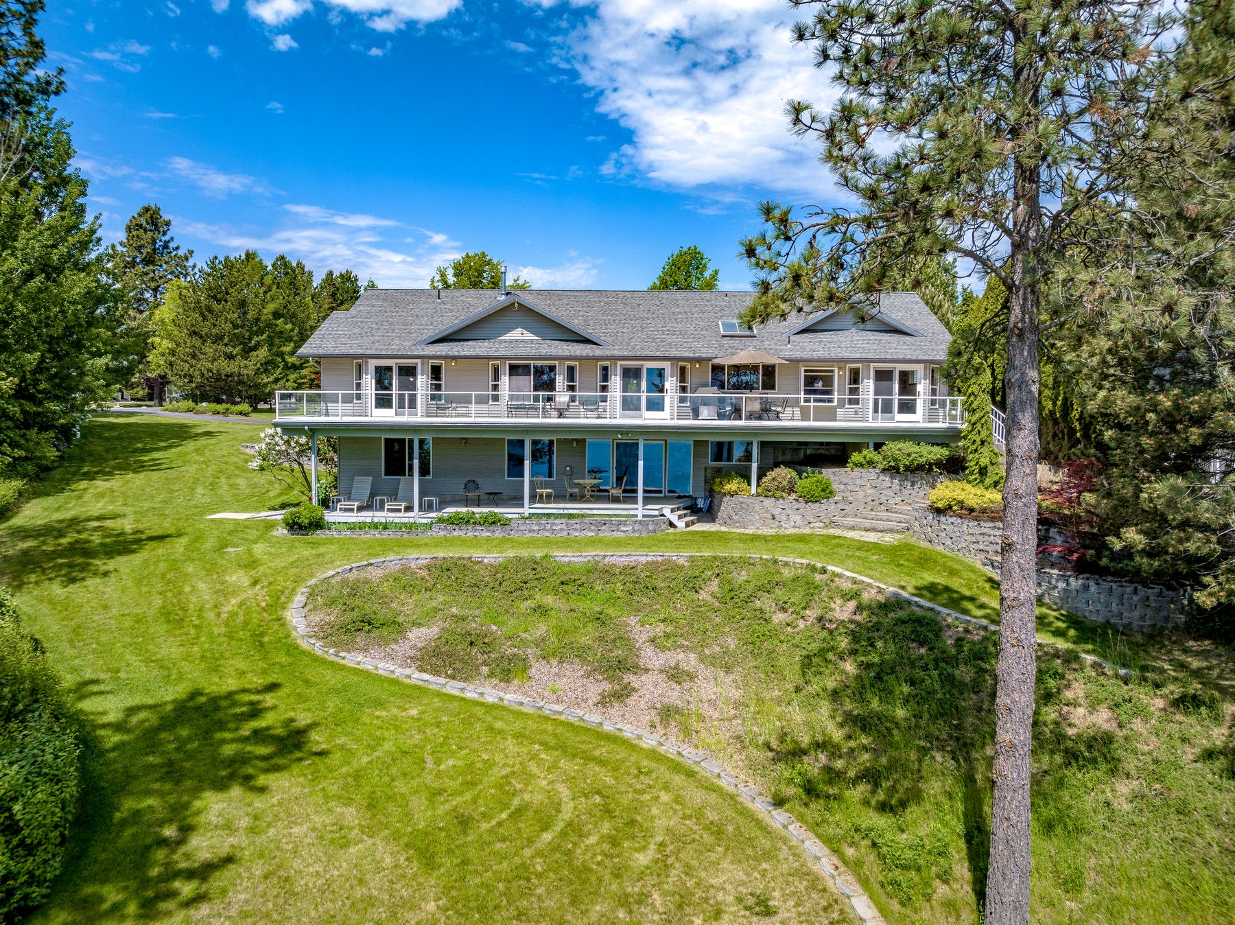 Sandpoint, Idaho, 83864, United States, 4 Bedrooms Bedrooms, ,4 BathroomsBathrooms,Residential,For Sale,1834691