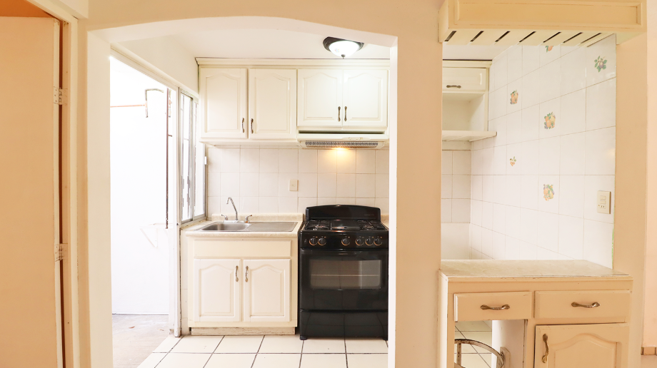 Morelia, Michoacán de Ocampo, 58128, Mexico, 3 Bedrooms Bedrooms, ,1 BathroomBathrooms,Residential,For Sale,1700636