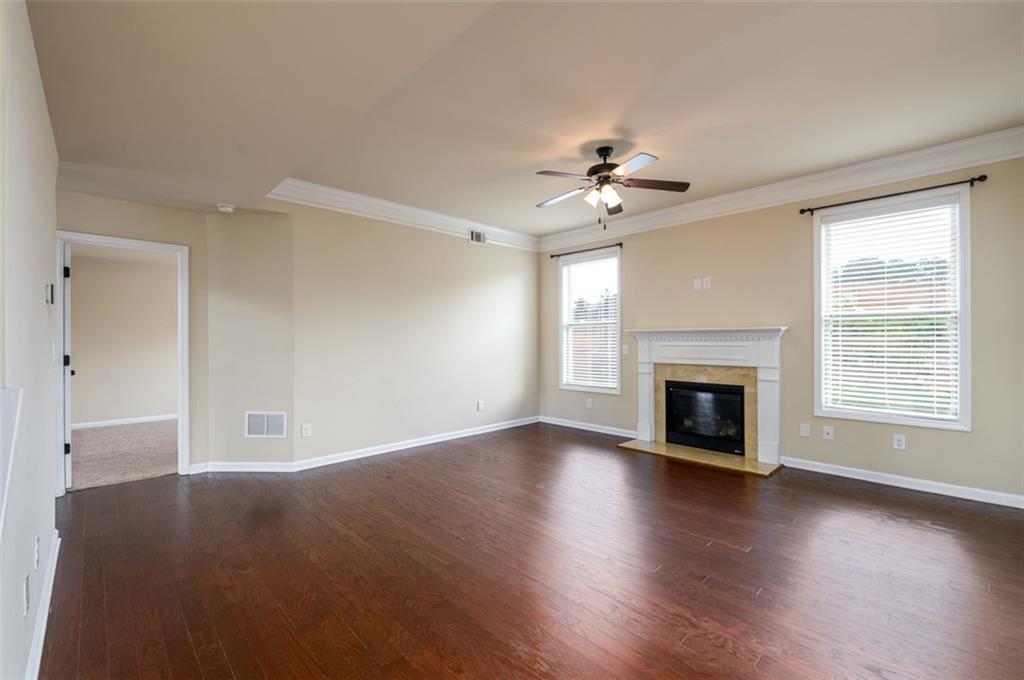 Cumming, Georgia, 30028, United States, 5 Bedrooms Bedrooms, ,3 BathroomsBathrooms,Residential,For Sale,1916746