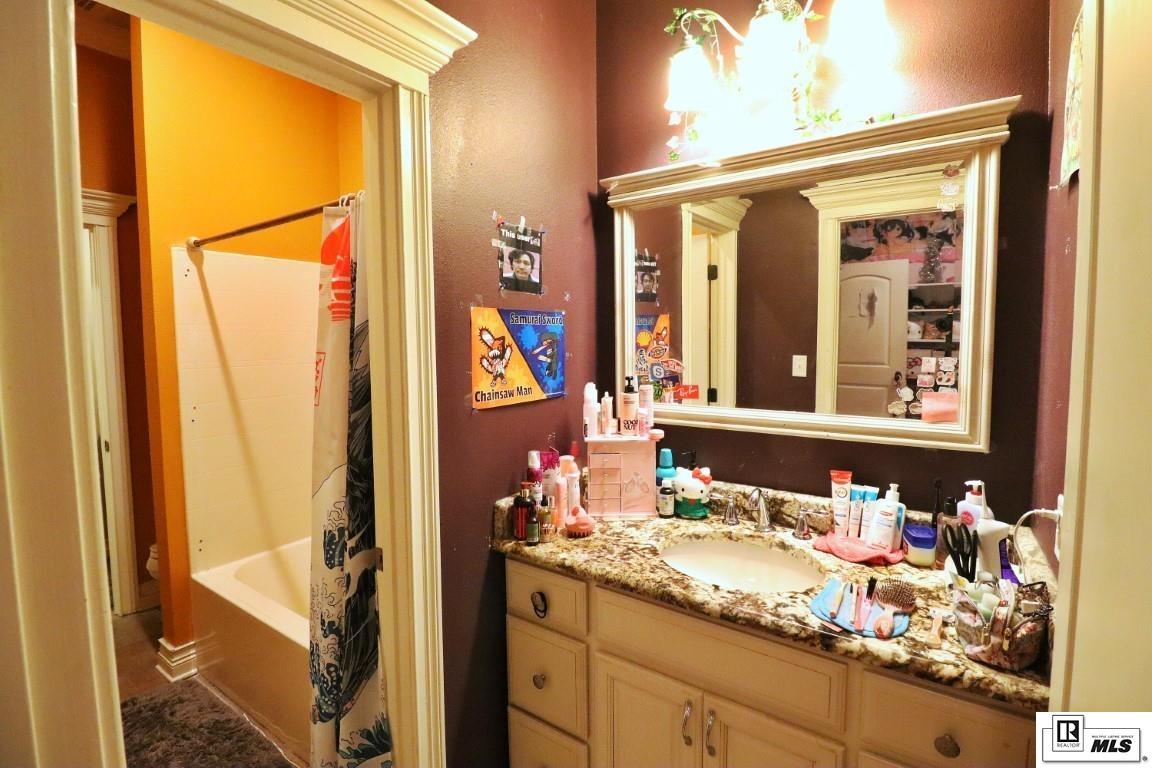 West Monroe, Louisiana, 71291, United States, 5 Bedrooms Bedrooms, ,5 BathroomsBathrooms,Residential,For Sale,1794590