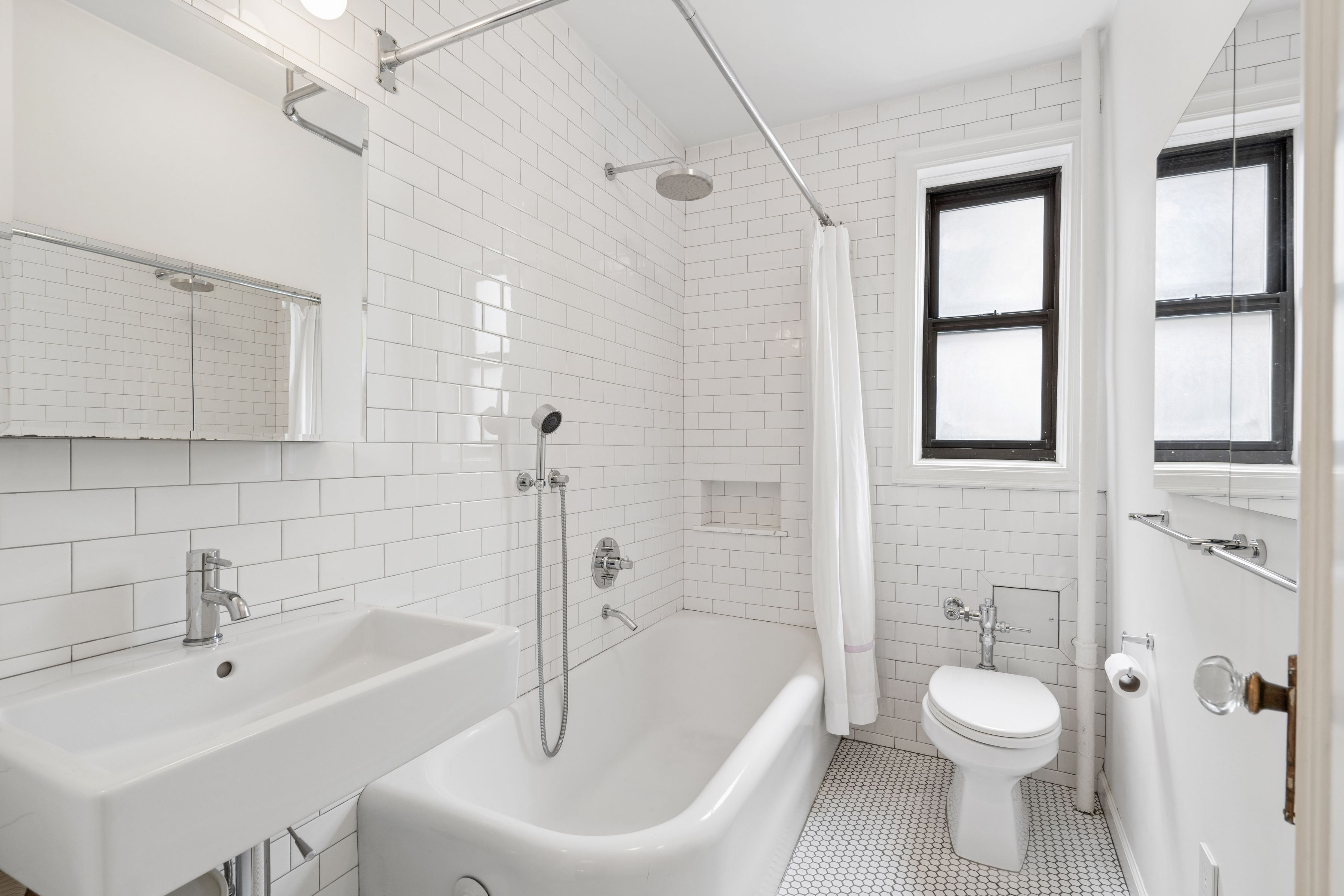  504 Grand Street - 物件實景