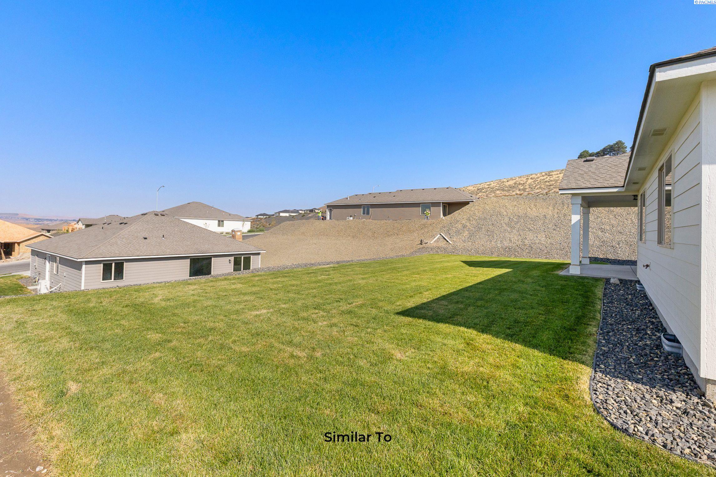 Kennewick, Washington, 99338, United States, 4 Bedrooms Bedrooms, ,1 BathroomBathrooms,Residential,For Sale,1959193