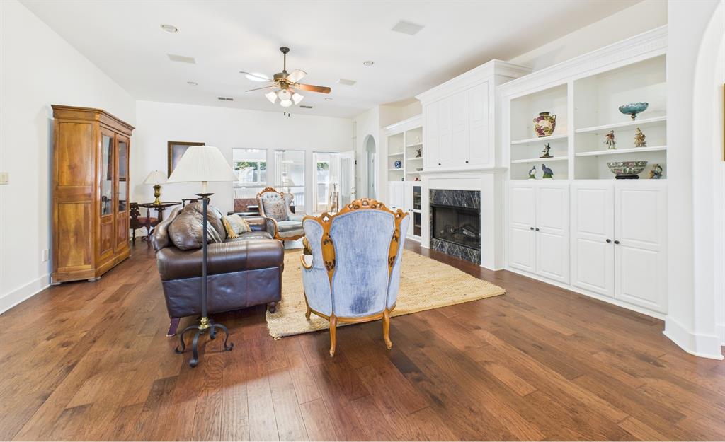 Waxahachie, Texas, 75165, United States, 3 Bedrooms Bedrooms, ,2 BathroomsBathrooms,Residential,For Sale,1977145