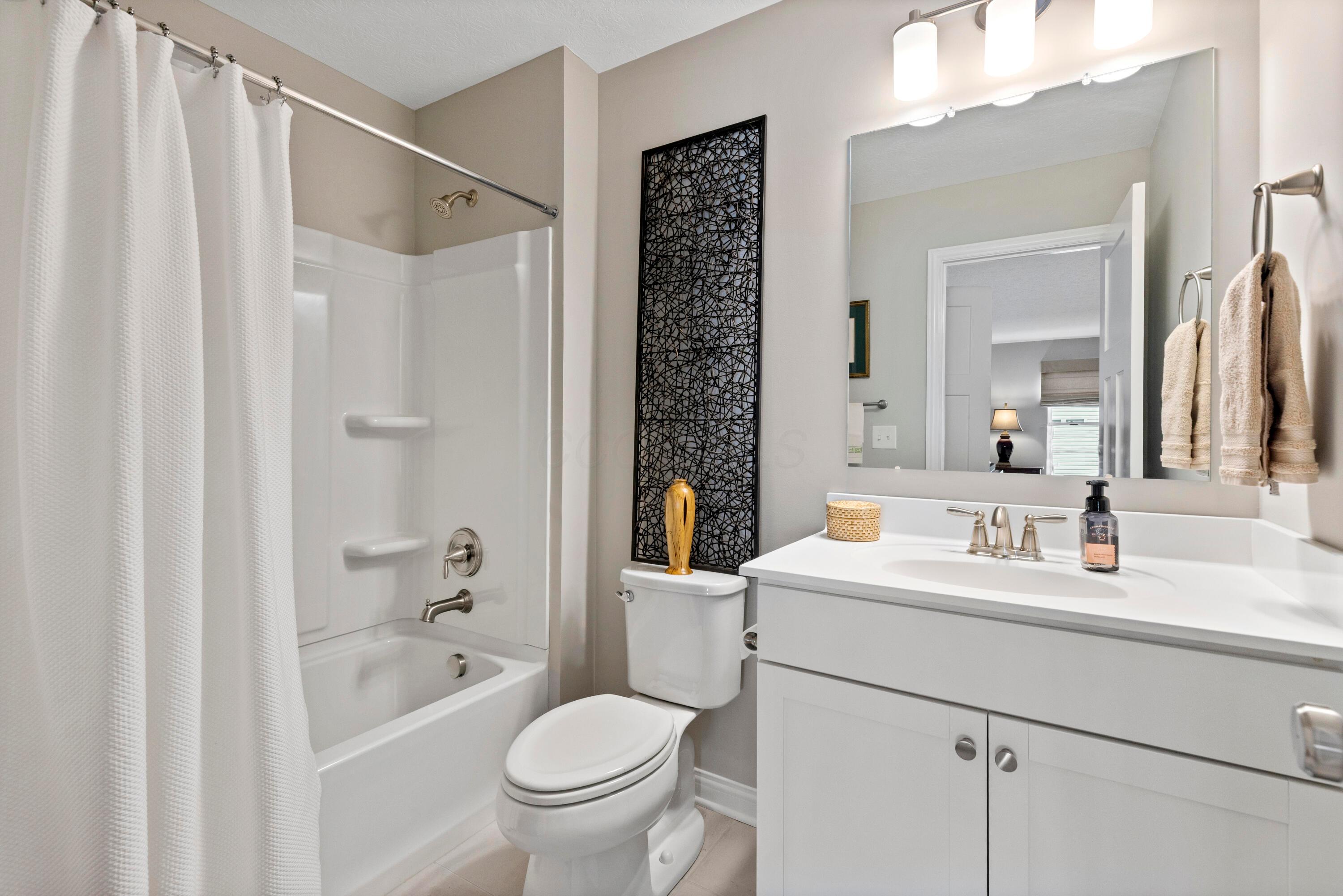 Delaware, Ohio, 43015, United States, 3 Bedrooms Bedrooms, ,3 BathroomsBathrooms,Residential,For Sale,1927421