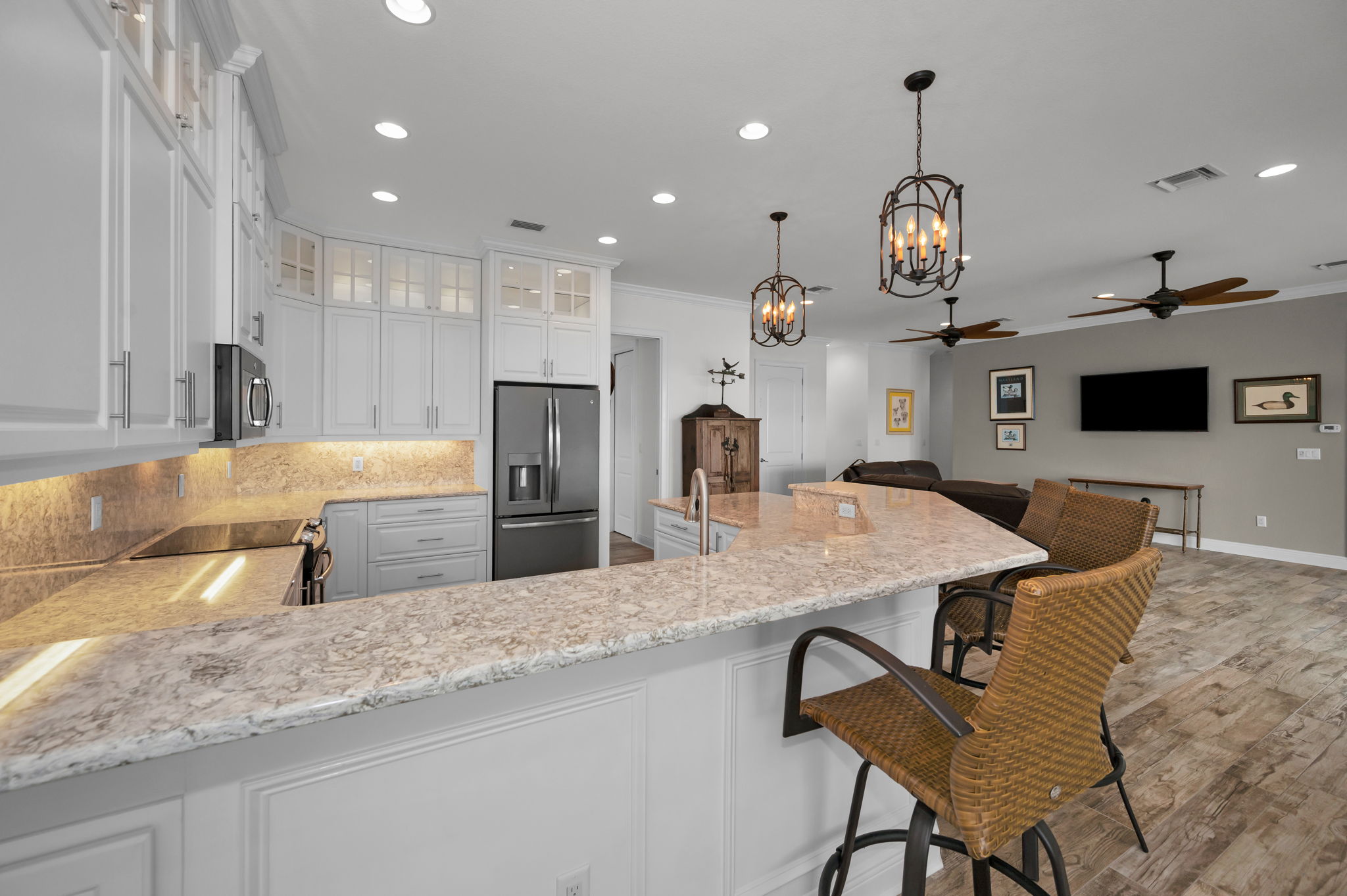 Treasure Island, Florida, 33706, United States, 3 Bedrooms Bedrooms, ,3 BathroomsBathrooms,Residential,For Sale,1974572