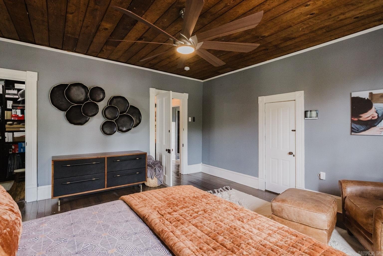 Benton, Arkansas, 72015, United States, 5 Bedrooms Bedrooms, ,3 BathroomsBathrooms,Residential,For Sale,1881485