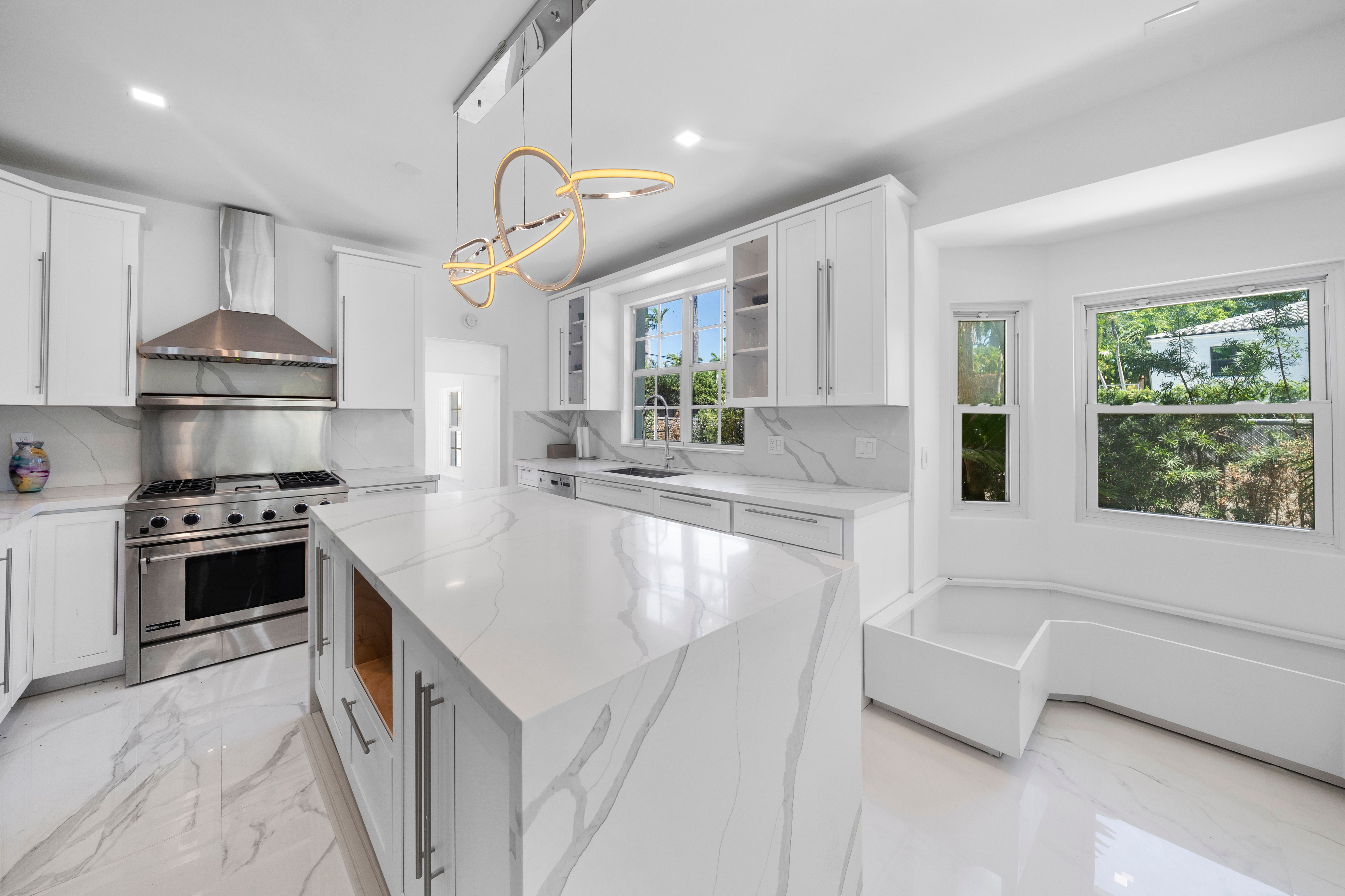  5824 Alton Rd, Miami Beach, FL, 33140 - 物件實景