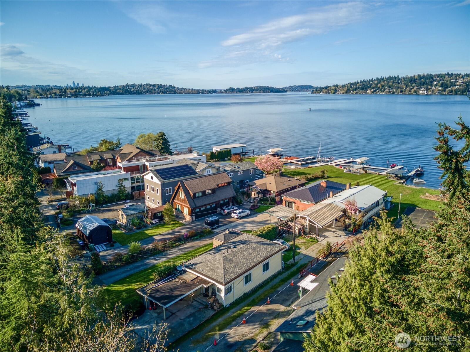 SEATTLE, Washington, 98178, United States, 2 Bedrooms Bedrooms, ,1 BathroomBathrooms,Residential,For Sale,1723686