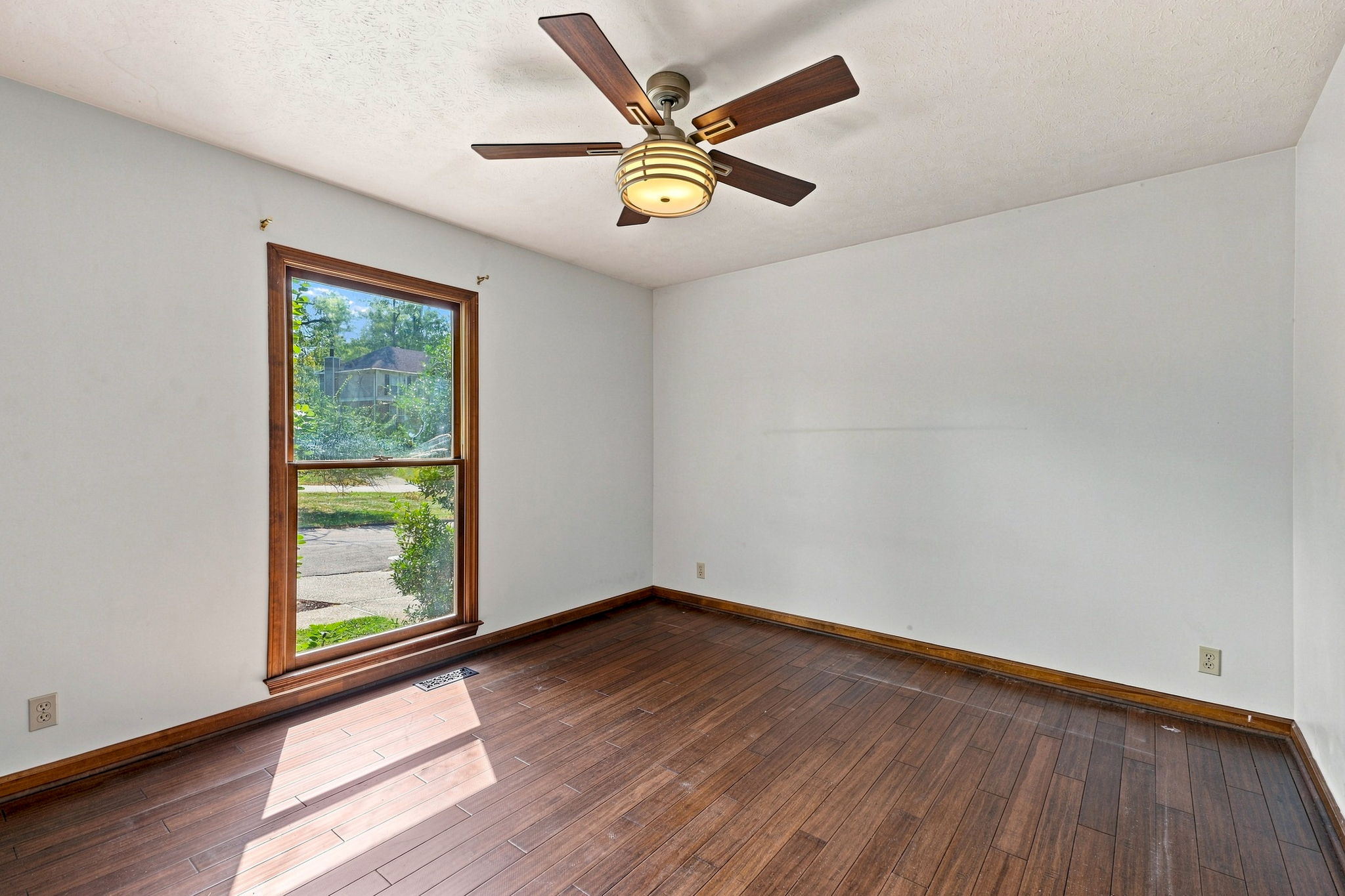  13201 Snowden Valley, Goshen, KY 40026 - 物件實景