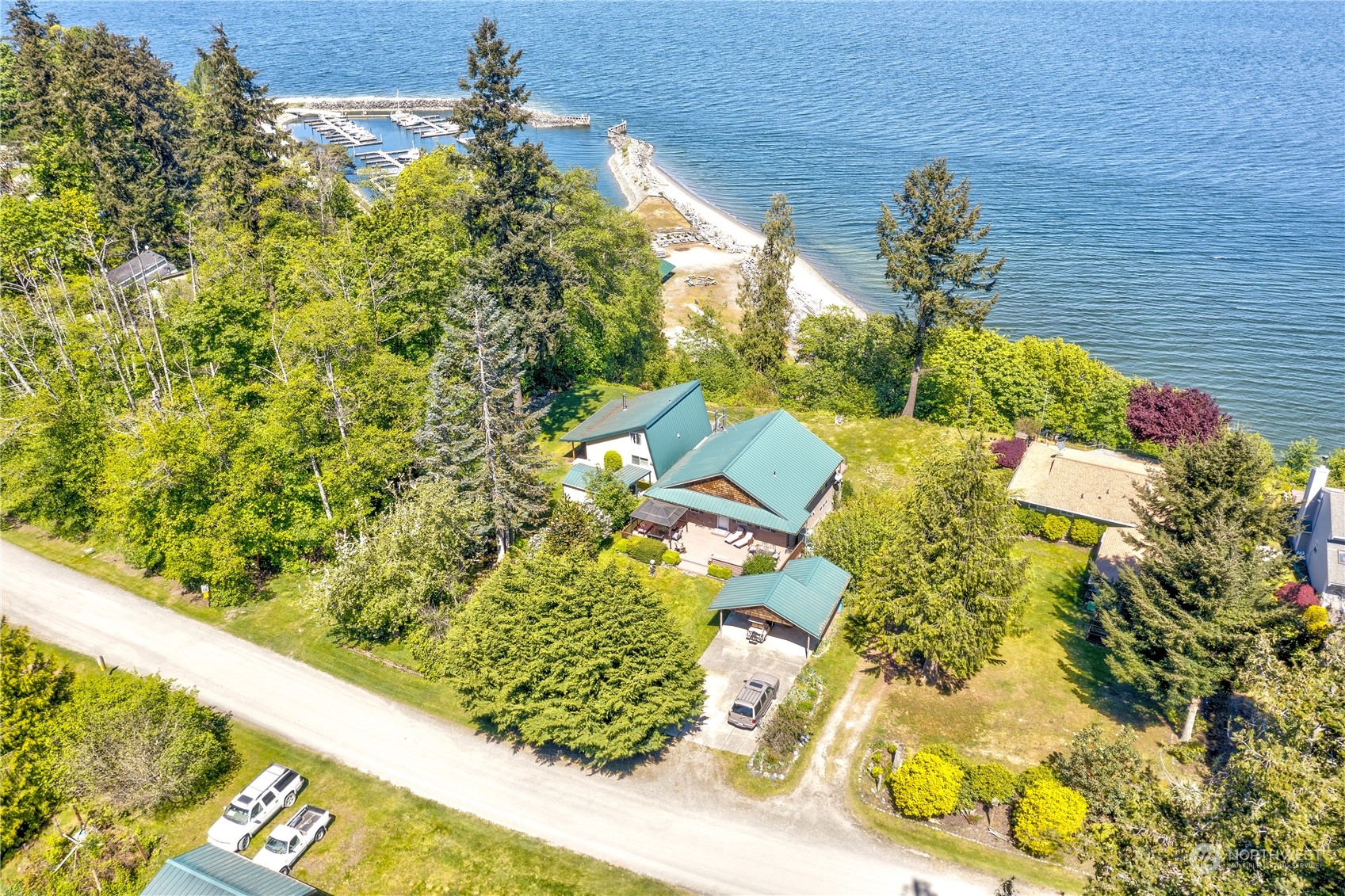 Hat Island, Washington, 98206, United States, 2 Bedrooms Bedrooms, ,2 BathroomsBathrooms,Residential,For Sale,1975923