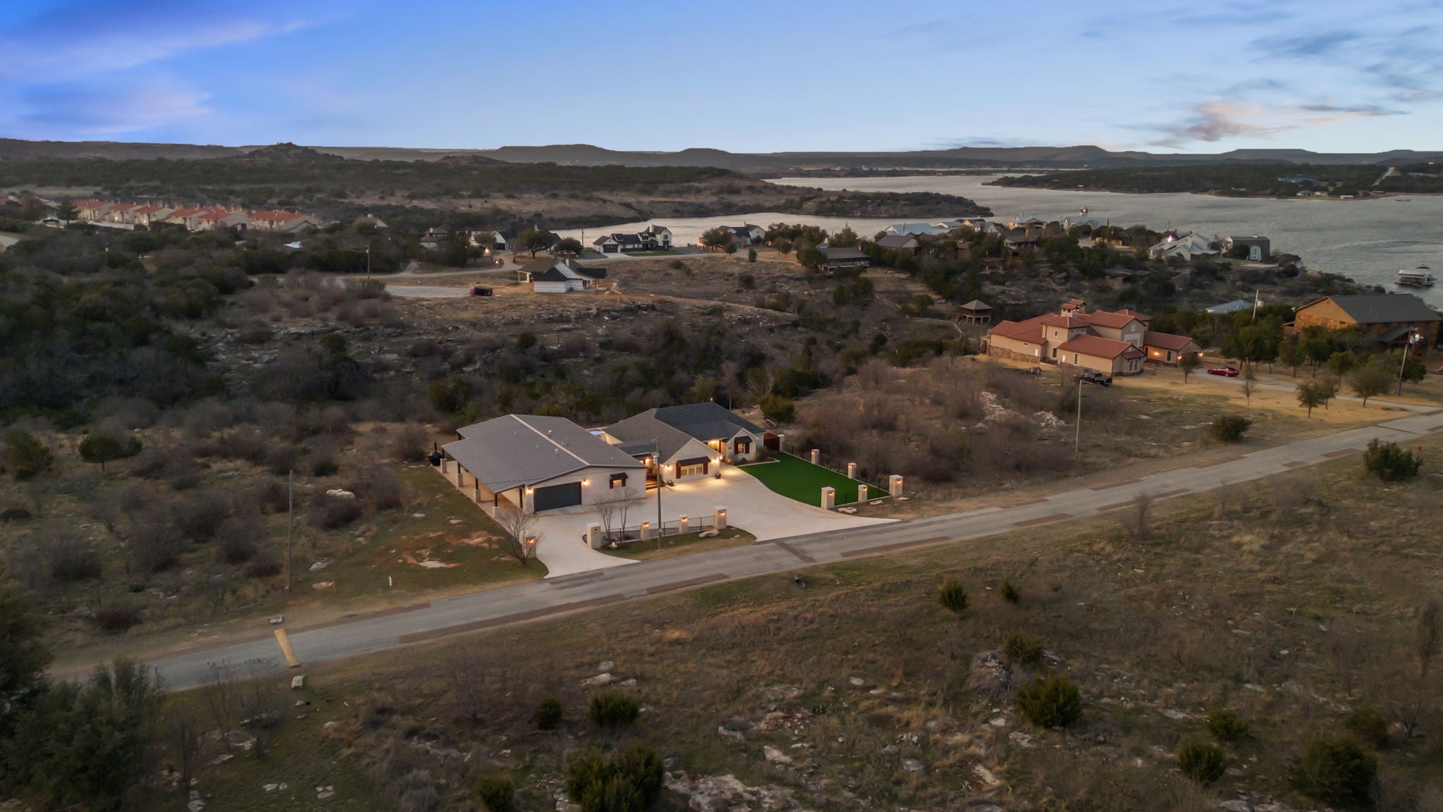 Possum Kingdom Lake, Texas, 76475, United States, 6 Bedrooms Bedrooms, ,4 BathroomsBathrooms,Residential,For Sale,1982103