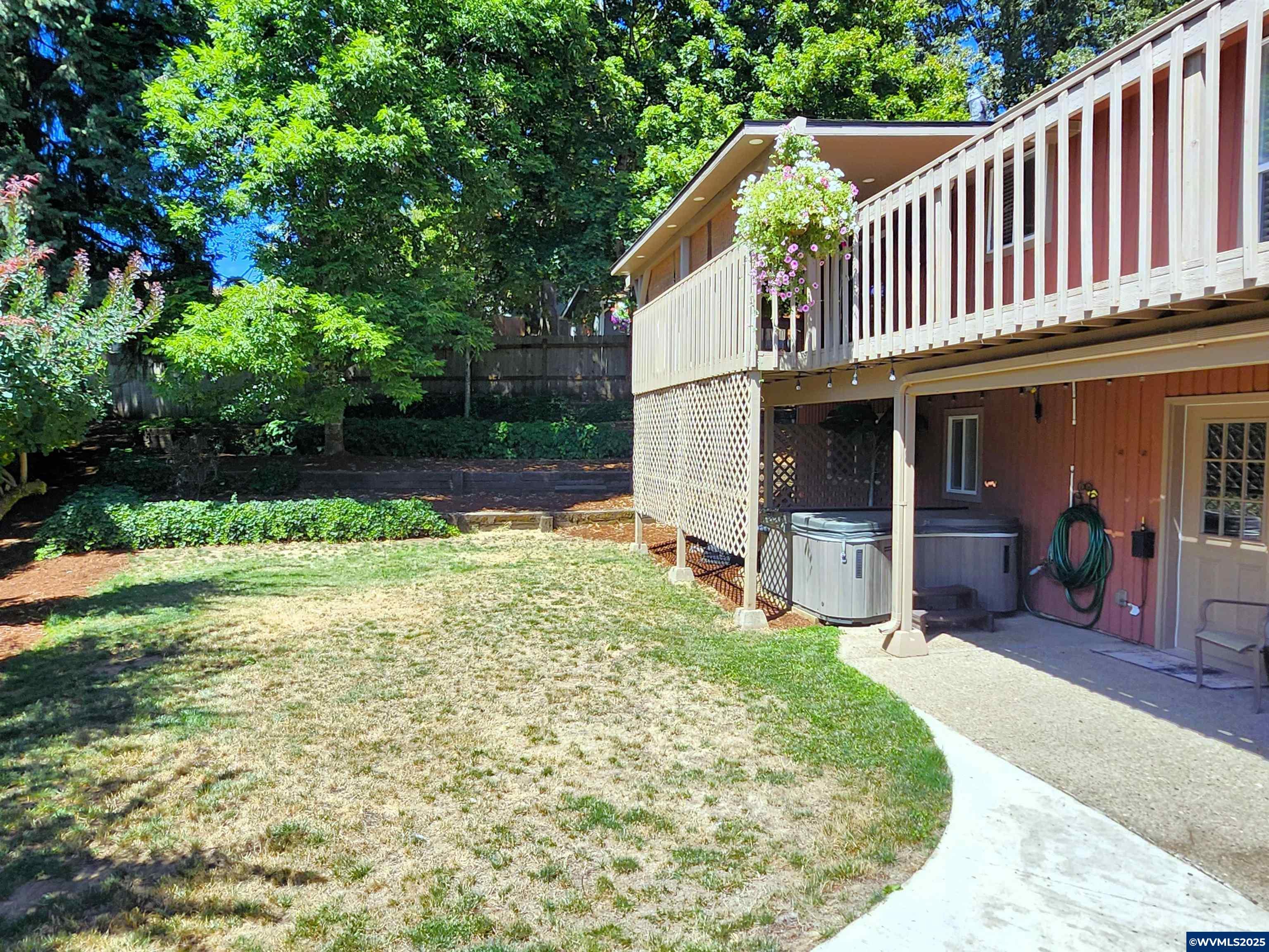 Salem, Oregon, 97304, United States, 4 Bedrooms Bedrooms, ,3 BathroomsBathrooms,Residential,For Sale,1906579