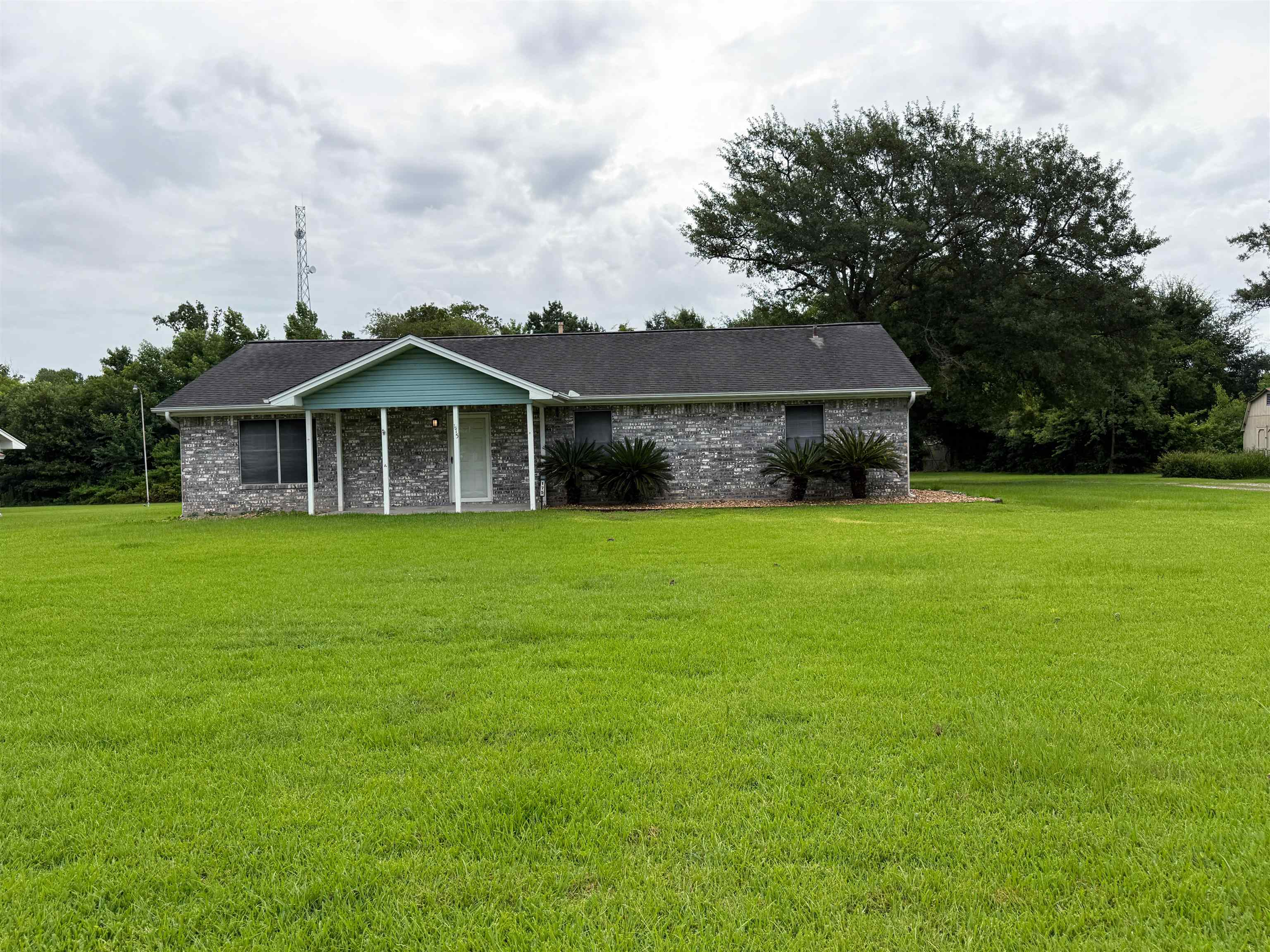 Lake St, Bridge City, TX 77611
