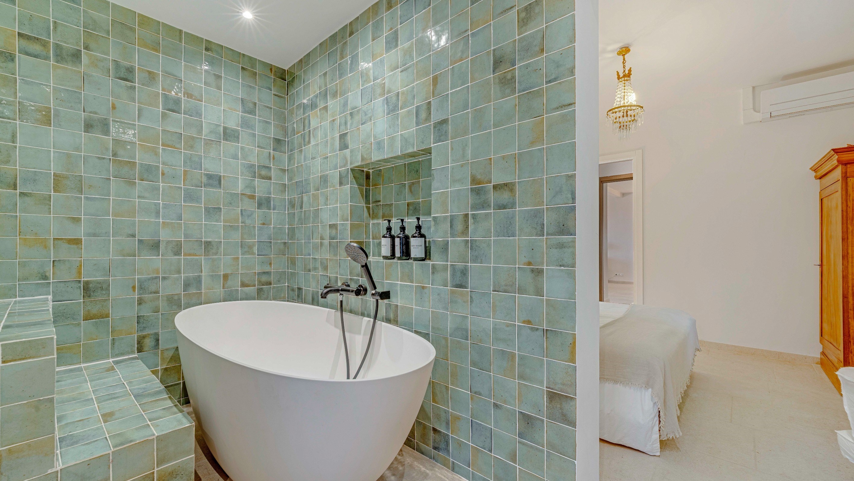  Renovated Art Deco villa with sea view, 300 m from the beaches, Sainte-Maxime, … - 物件實景