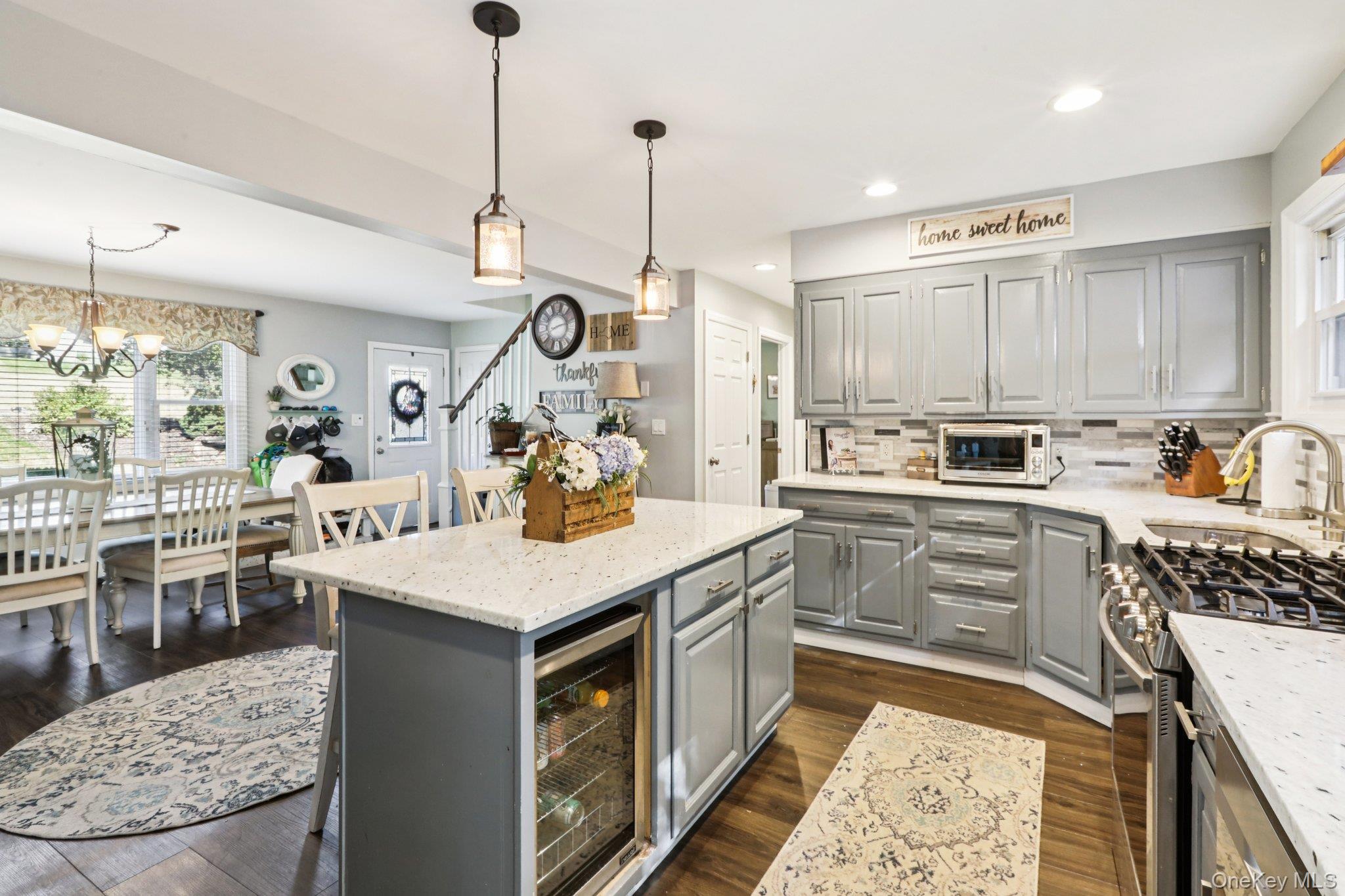 Garnerville, New York, 10923, United States, 4 Bedrooms Bedrooms, ,2 BathroomsBathrooms,Residential,For Sale,1974651