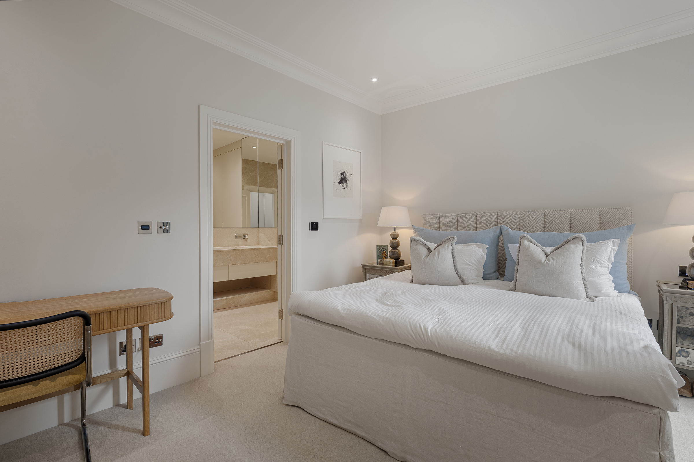  A Beautifully Refined Knightsbridge Apartment Moments from Harrods - 物件實景