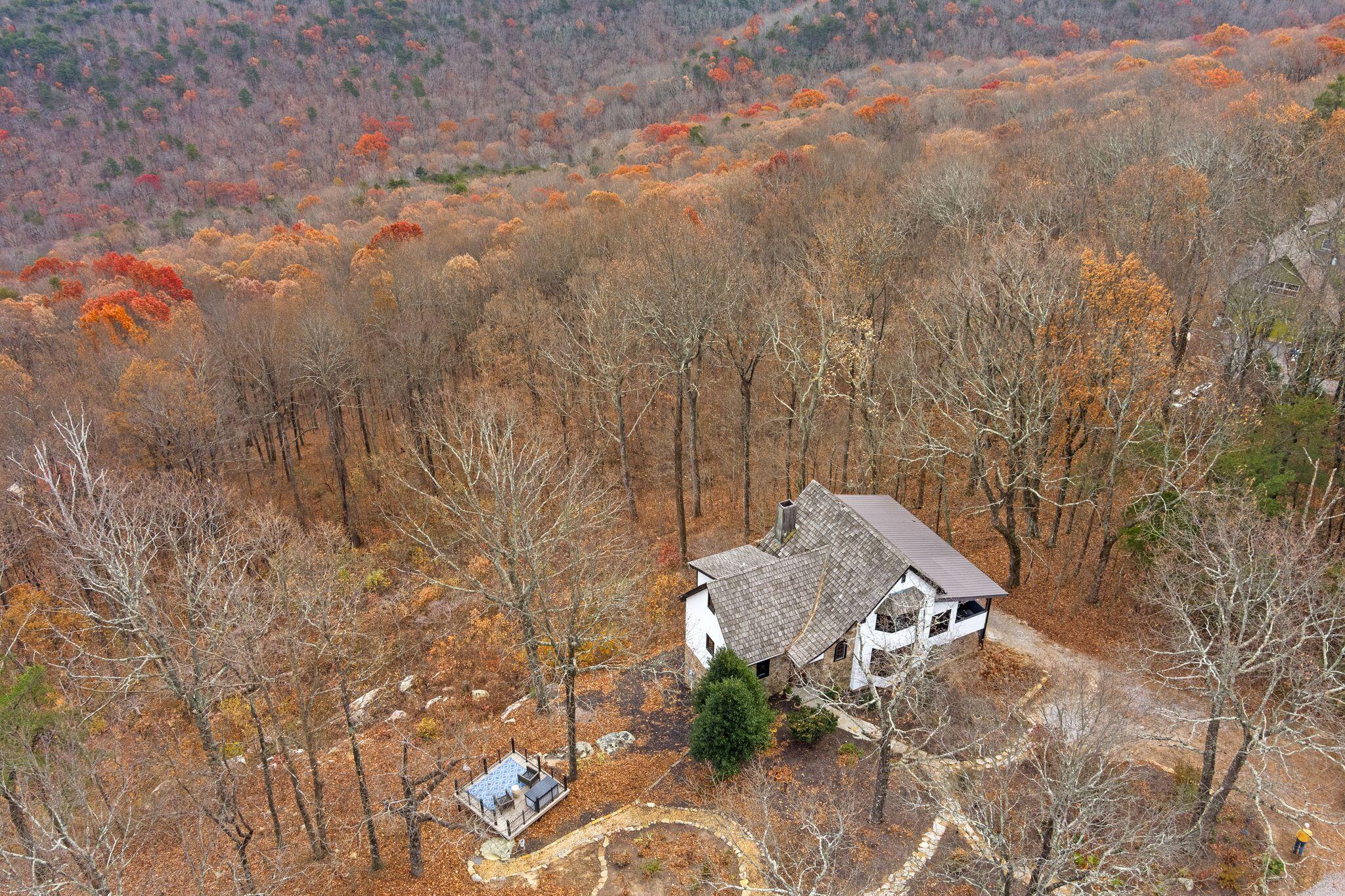 Rising Fawn, Georgia, 30738, United States, 2 Bedrooms Bedrooms, ,2 BathroomsBathrooms,Residential,For Sale,1995389