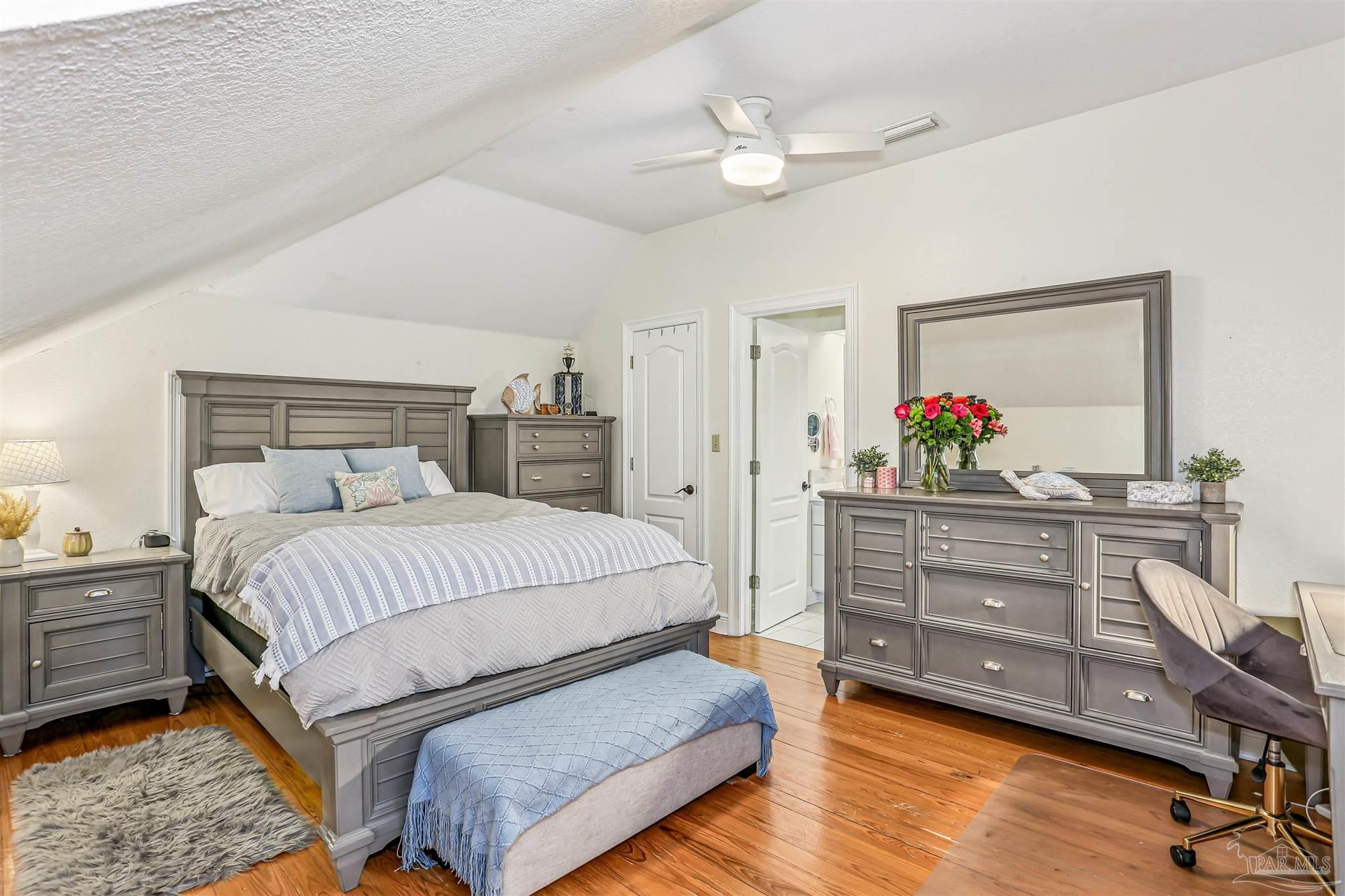 Pensacola, Florida, 32507, United States, 4 Bedrooms Bedrooms, ,4 BathroomsBathrooms,Residential,For Sale,1913346