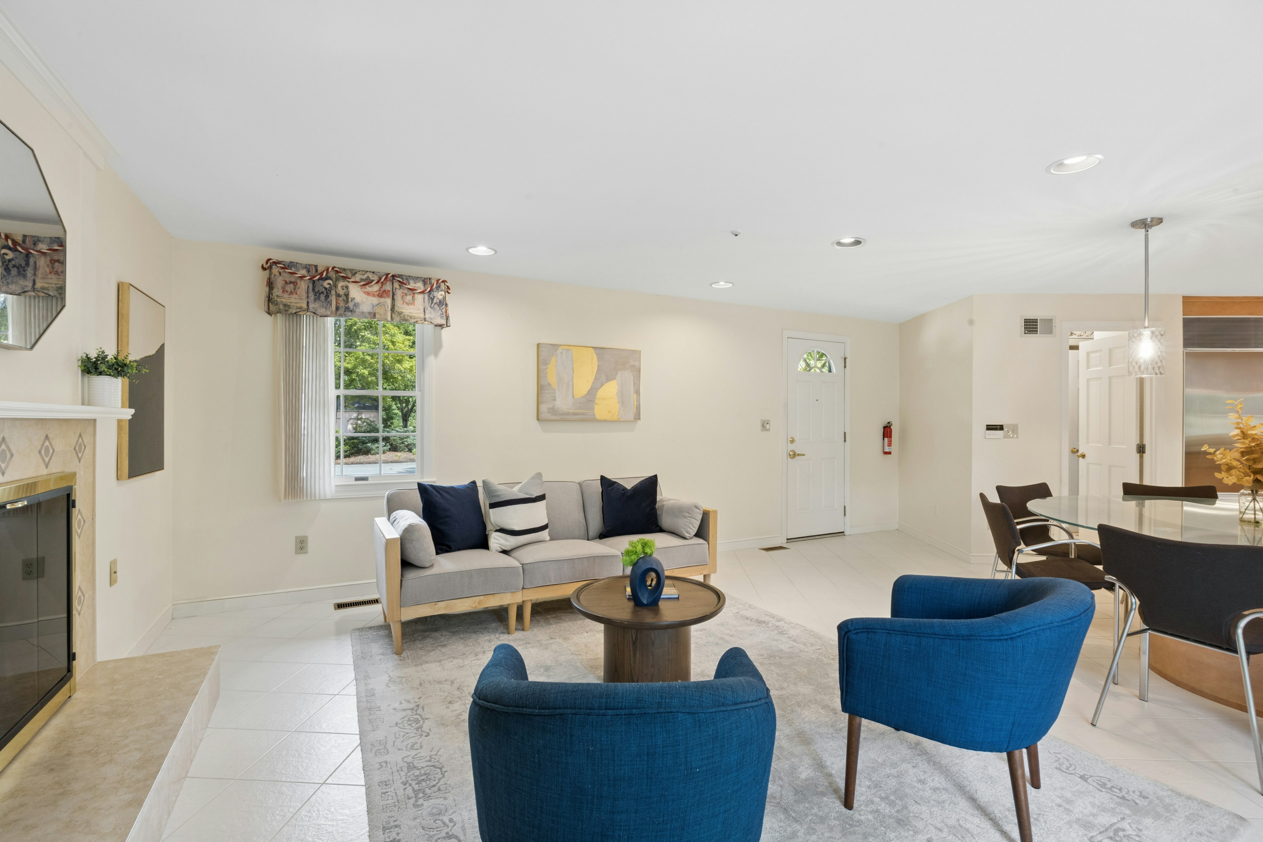  18 Lois Lane, Lexington, MA, 02420 - 物件實景