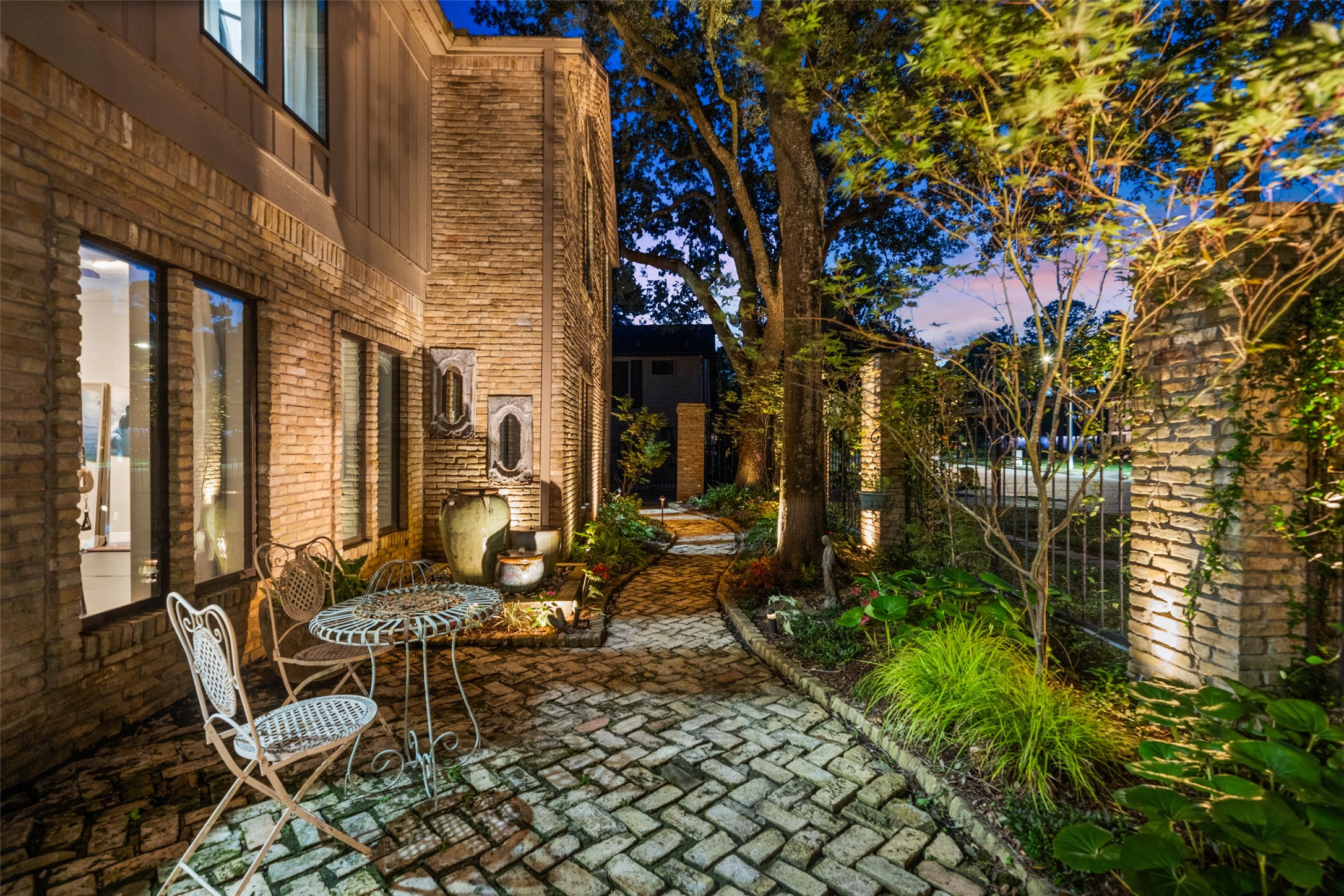  16310 Brook Forest Drive - 物件實景