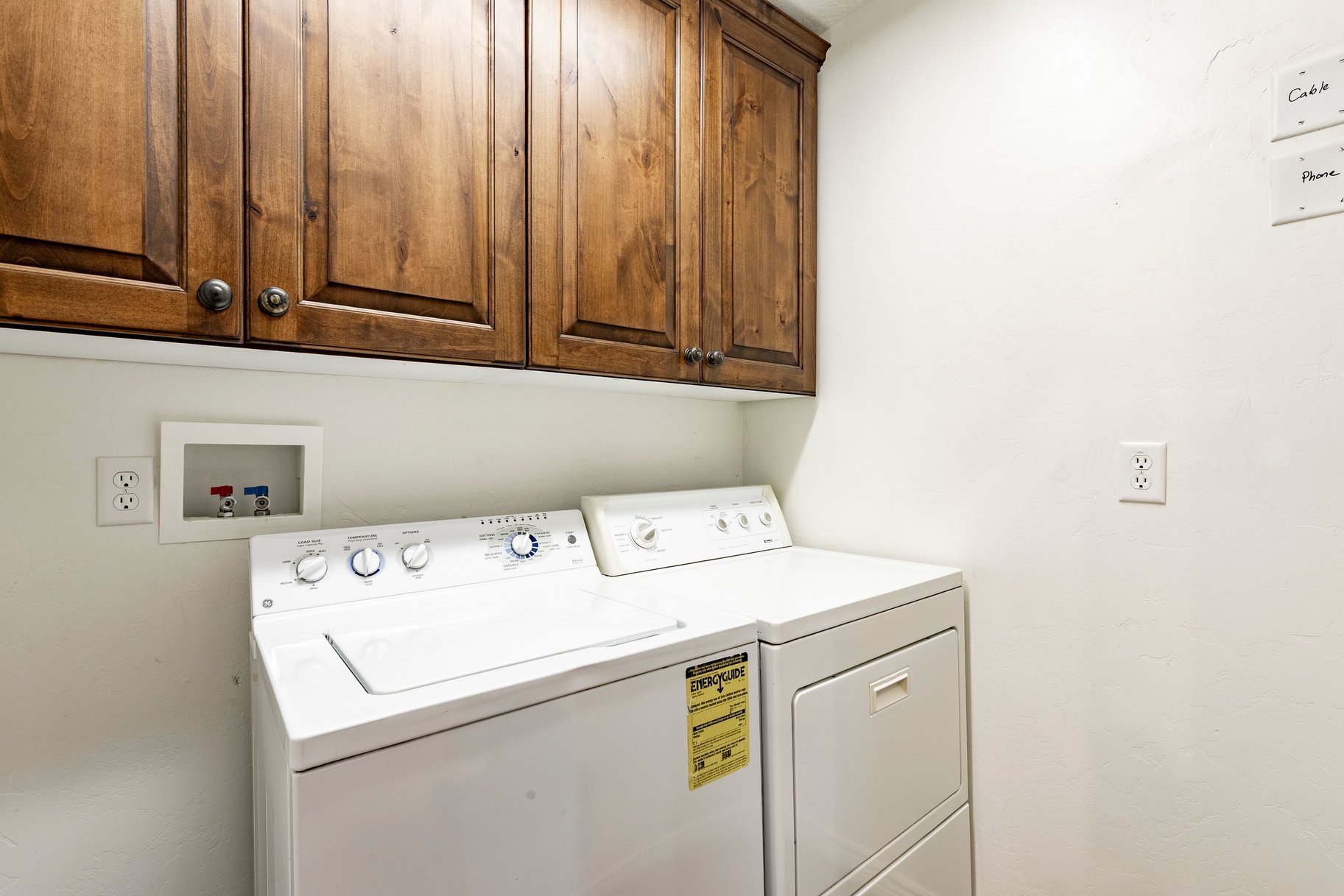  Exceptional Single-Level Living in One of Sandy