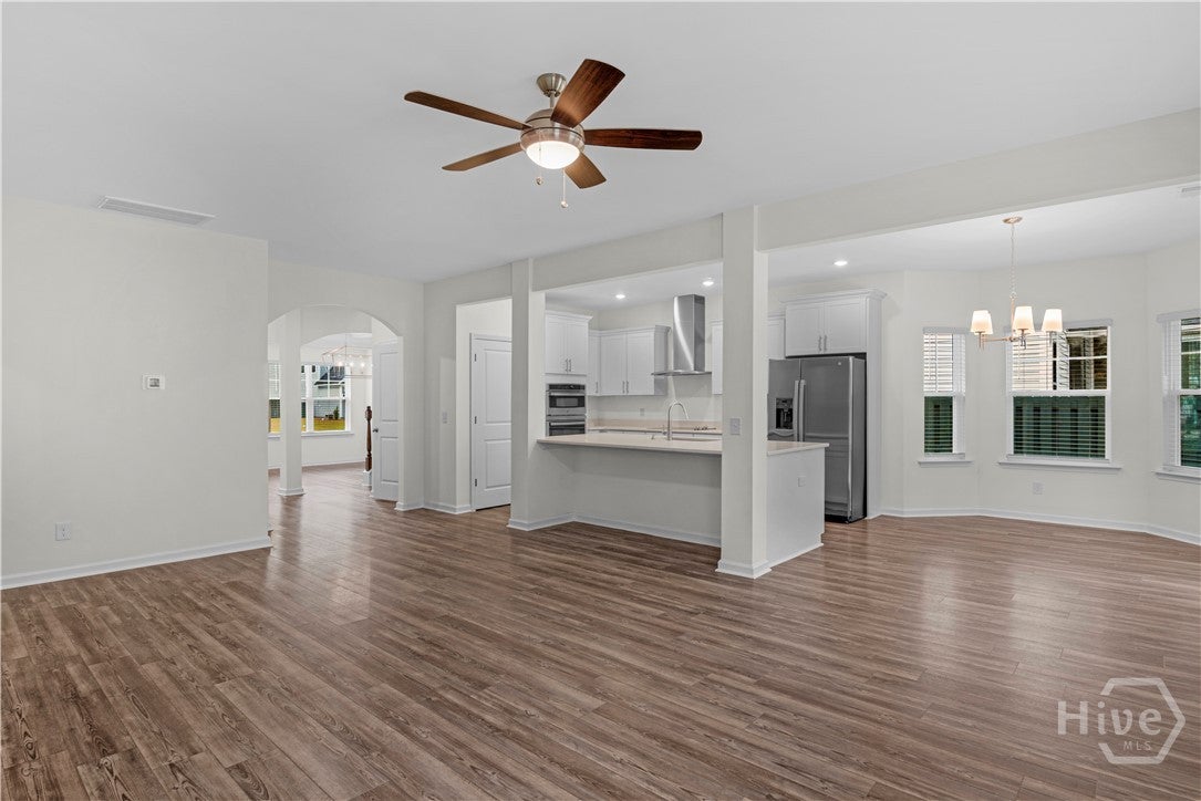 Richmond Hill, Georgia, 31324, United States, 5 Bedrooms Bedrooms, ,4 BathroomsBathrooms,Residential,For Sale,1987331