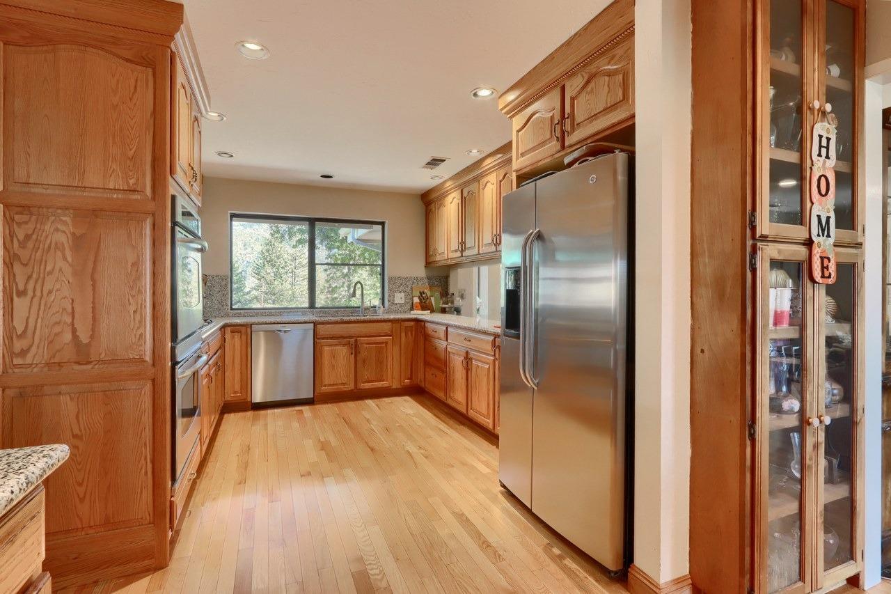 North Fork, California, 93643, United States, 3 Bedrooms Bedrooms, ,2 BathroomsBathrooms,Residential,For Sale,1983118