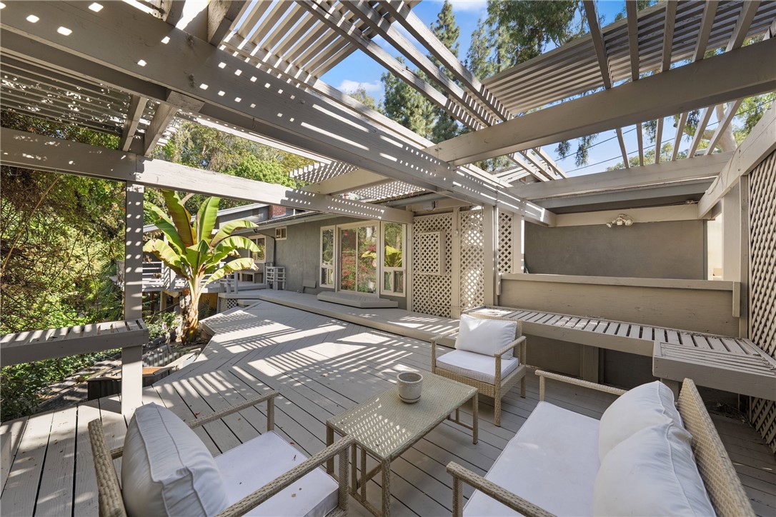 Riverside, California, 92506, United States, 3 Bedrooms Bedrooms, ,1 BathroomBathrooms,Residential,For Sale,1988084