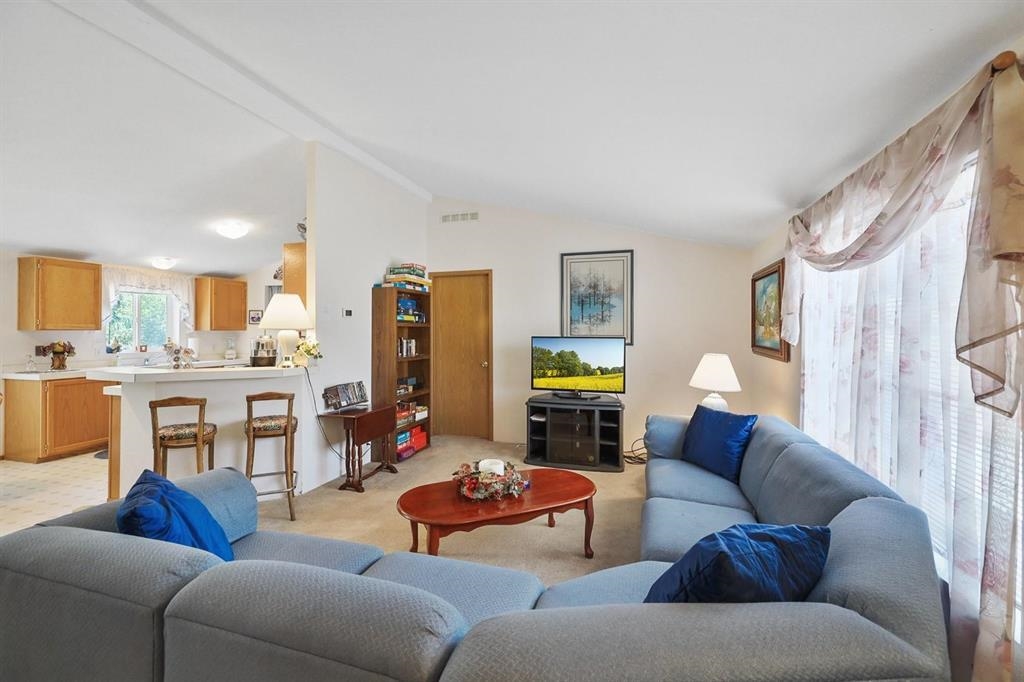 Deer Park, Washington, 99006, United States, 4 Bedrooms Bedrooms, ,3 BathroomsBathrooms,Residential,For Sale,1992007