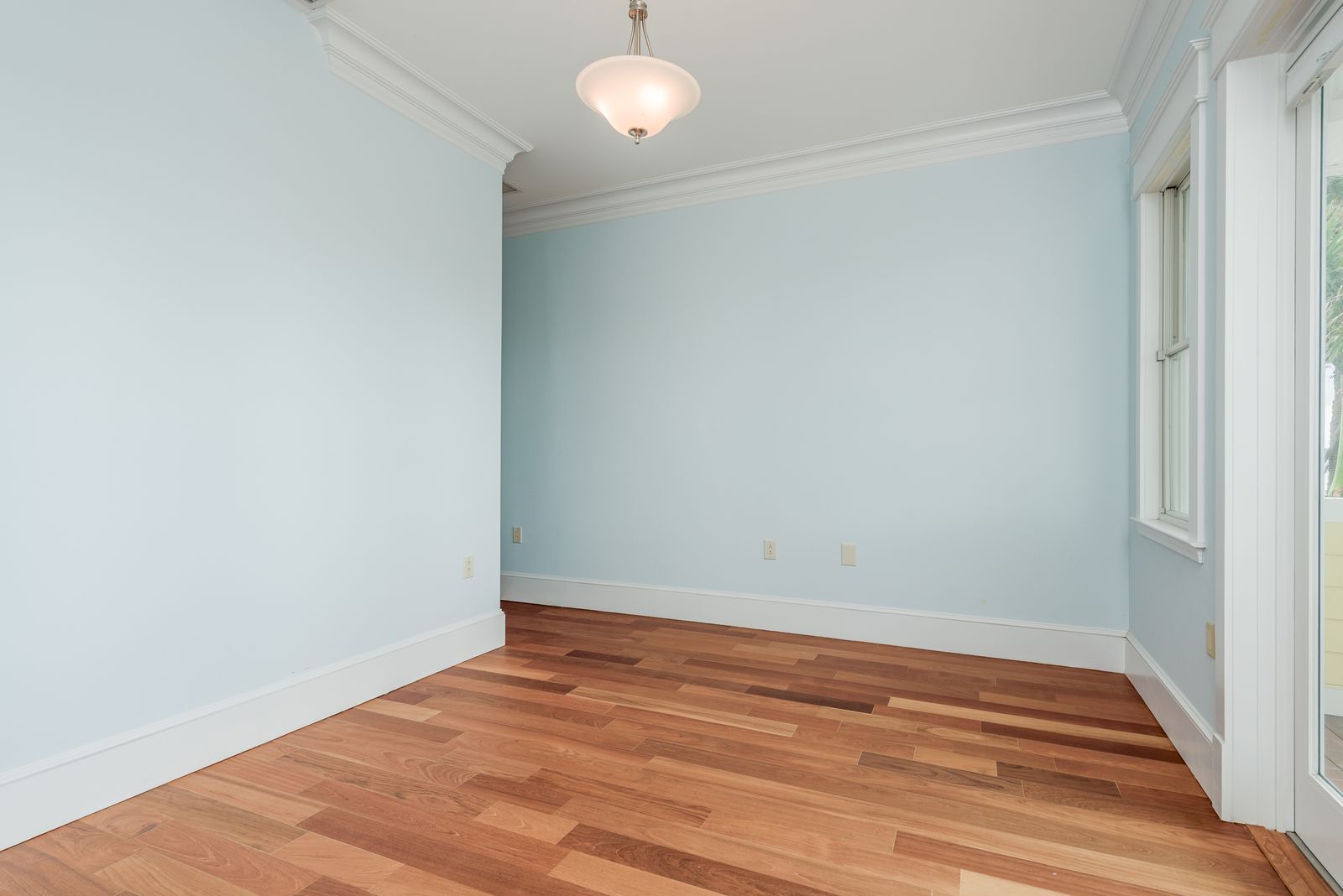 Clearwater, Florida, 33767, United States, 5 Bedrooms Bedrooms, ,5 BathroomsBathrooms,Residential,For Sale,1984474