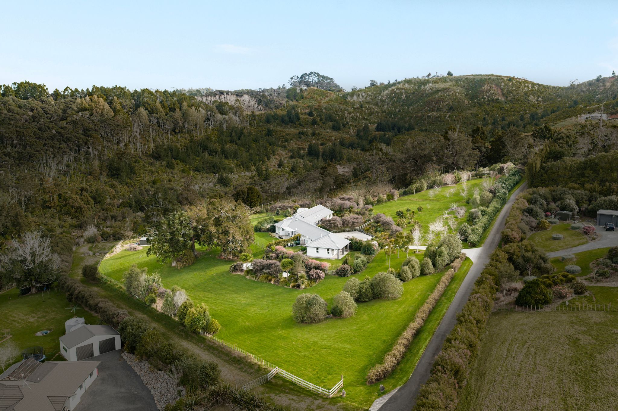  Bespoke in Design, Home and Income Retreat - 物件實景
