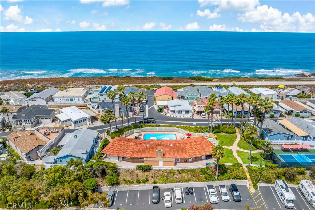 Carlsbad, California, 92011, United States, 2 Bedrooms Bedrooms, ,2 BathroomsBathrooms,Residential,For Sale,1977737