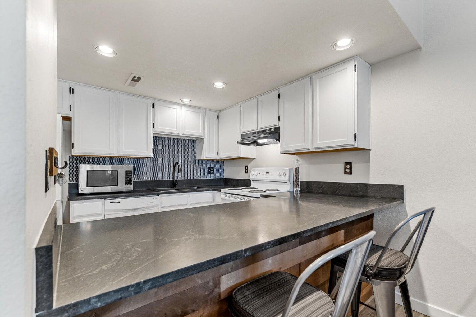  5825 E Bear Paw Drive¦Flagstaff, AZ - 物件實景