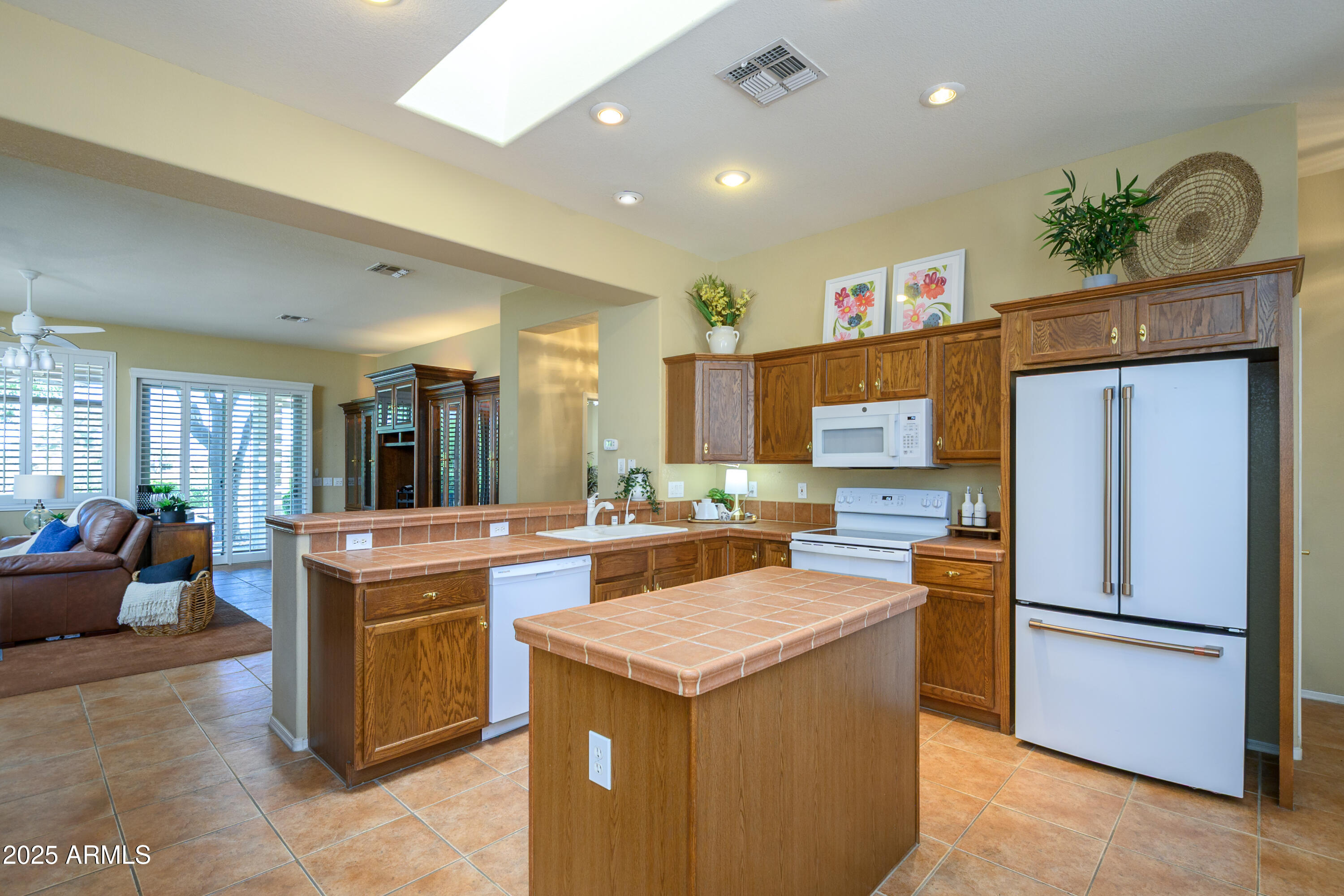 Surprise, Arizona, 85374, United States, 2 Bedrooms Bedrooms, ,Residential,For Sale,1917261