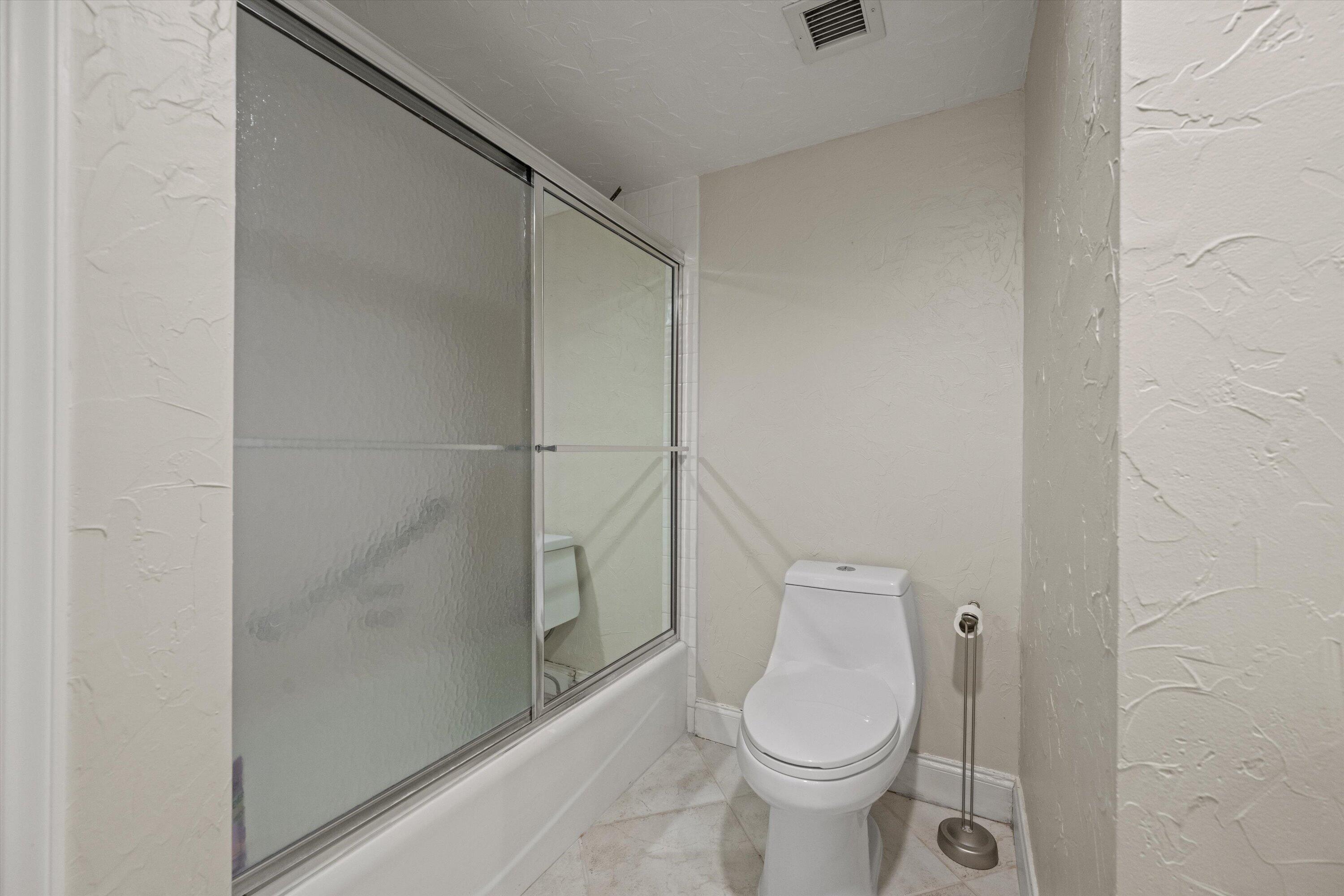  3440 S Ocean Boulevard N #104 - 物件實景