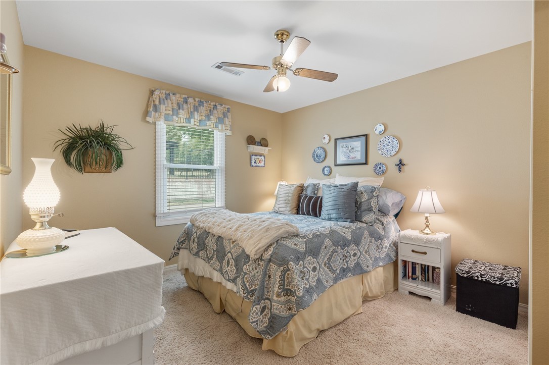 Springdale, Arkansas, 72764, United States, 4 Bedrooms Bedrooms, ,3 BathroomsBathrooms,Residential,For Sale,1804619