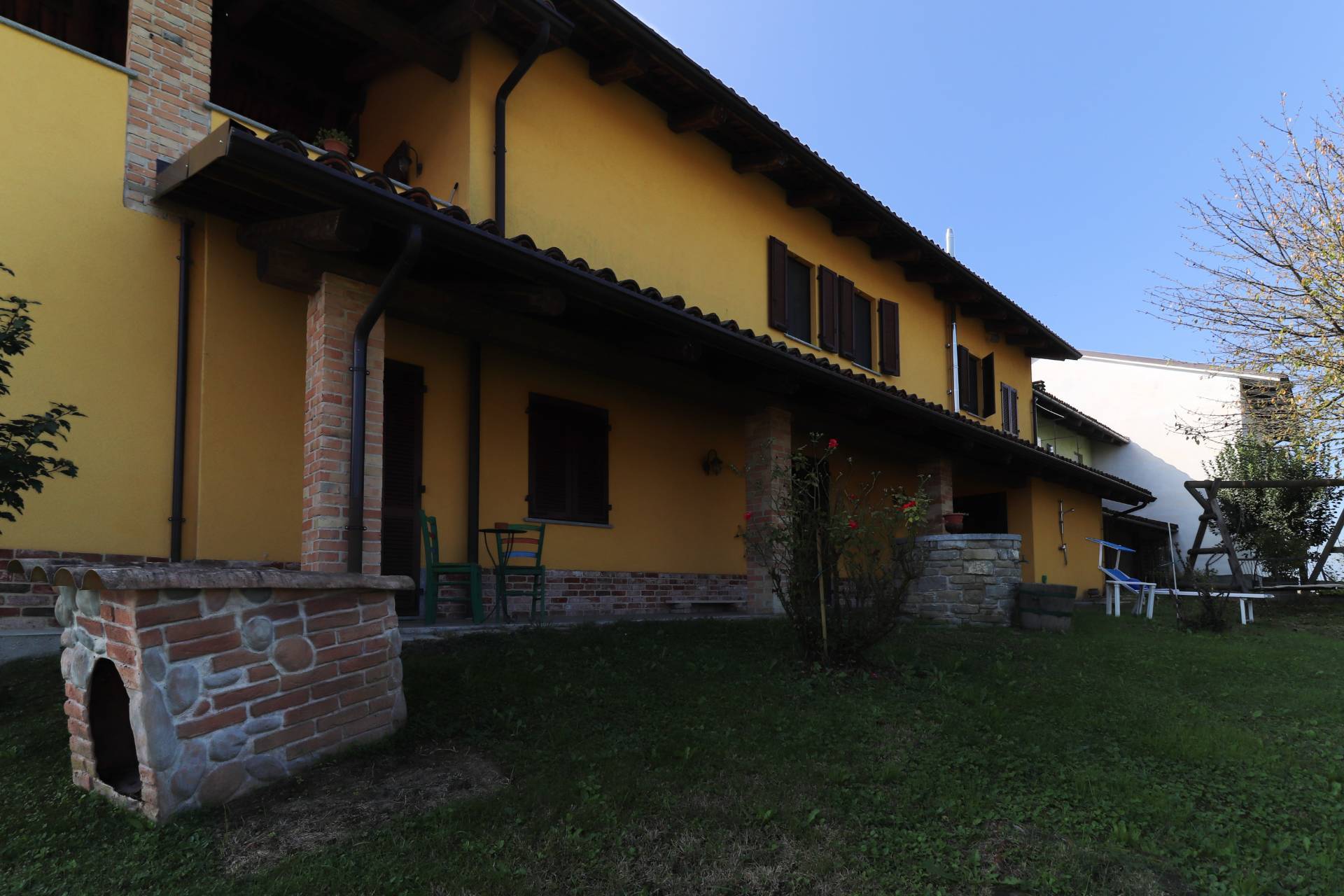 Localit? riviera, Monforte d'Alba, Cuneo, 12065, IT, 3 Bedrooms Bedrooms, ,3 BathroomsBathrooms,Residential,For Sale,Localit? riviera,1639521