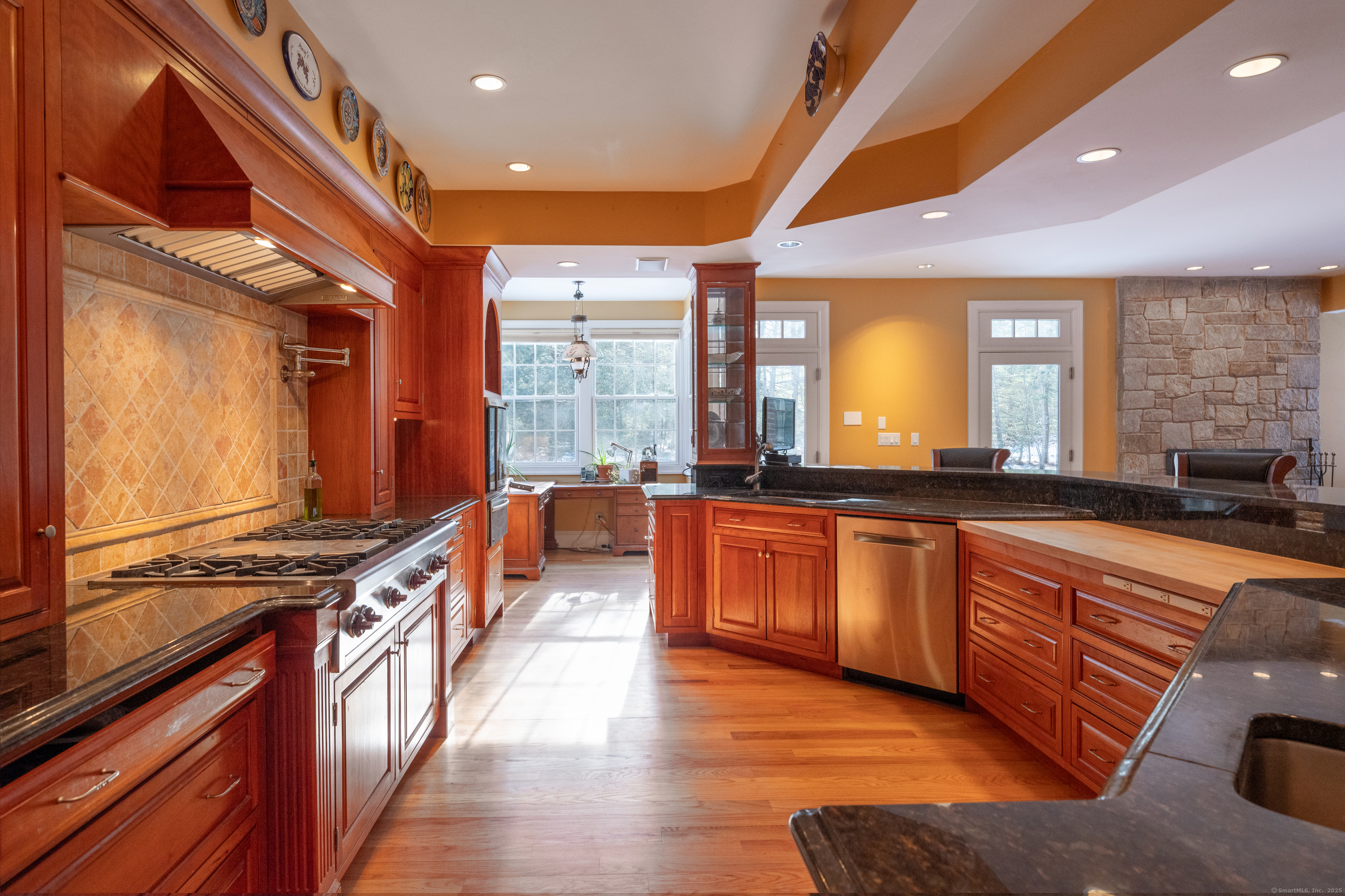 Old Saybrook, Connecticut, 06475, United States, 4 Bedrooms Bedrooms, ,5 BathroomsBathrooms,Residential,For Sale,1877564