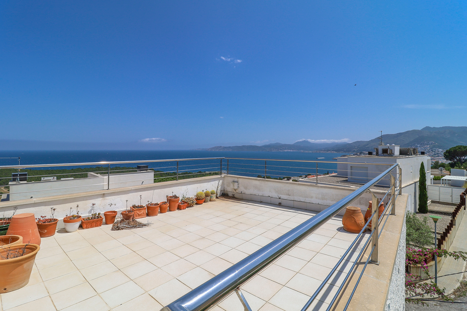 Modern Villa in Prime Location with Sea Views - 物件實景