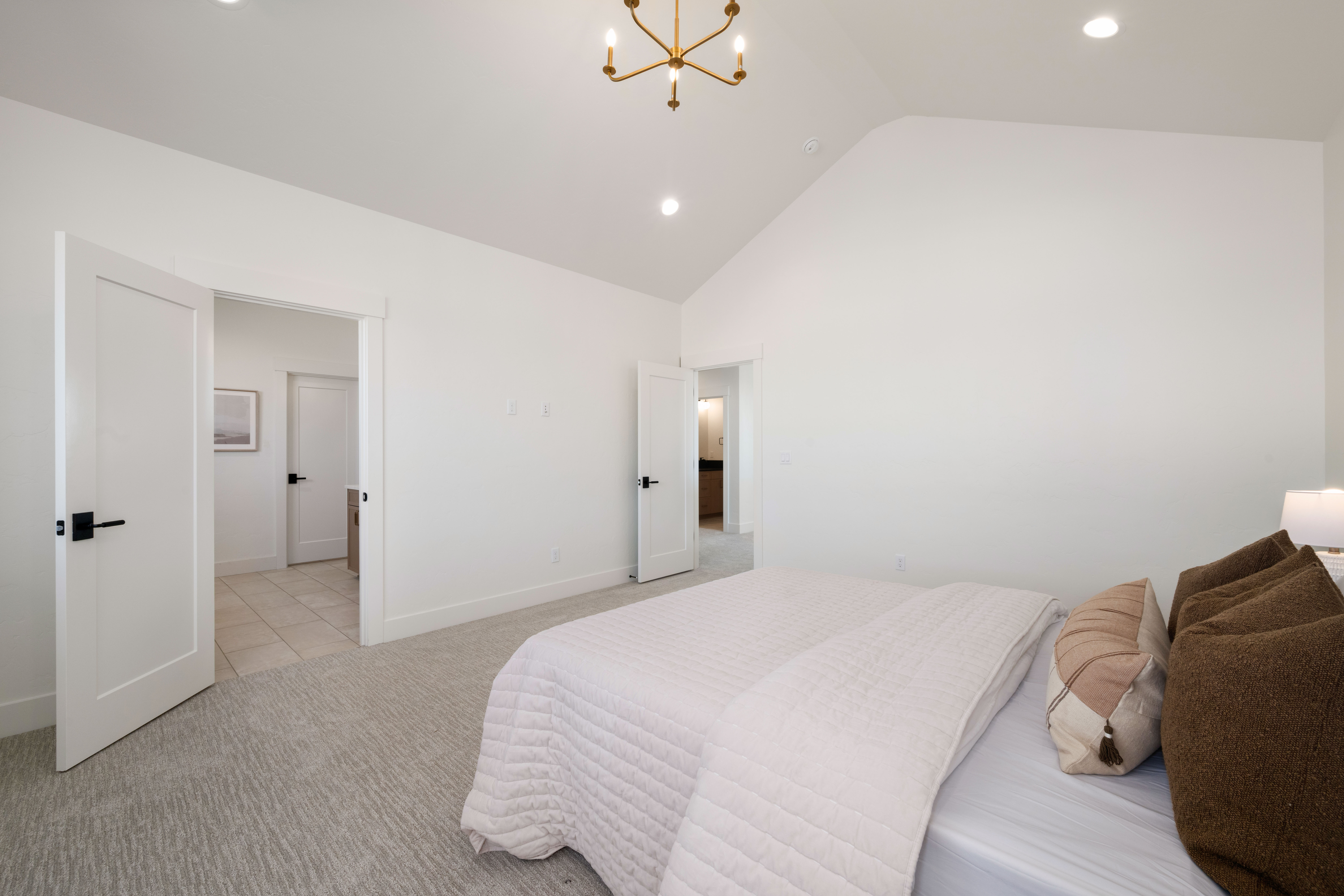  5-Bedroom Home with a Dream Garage in Siena Hills - 物件實景