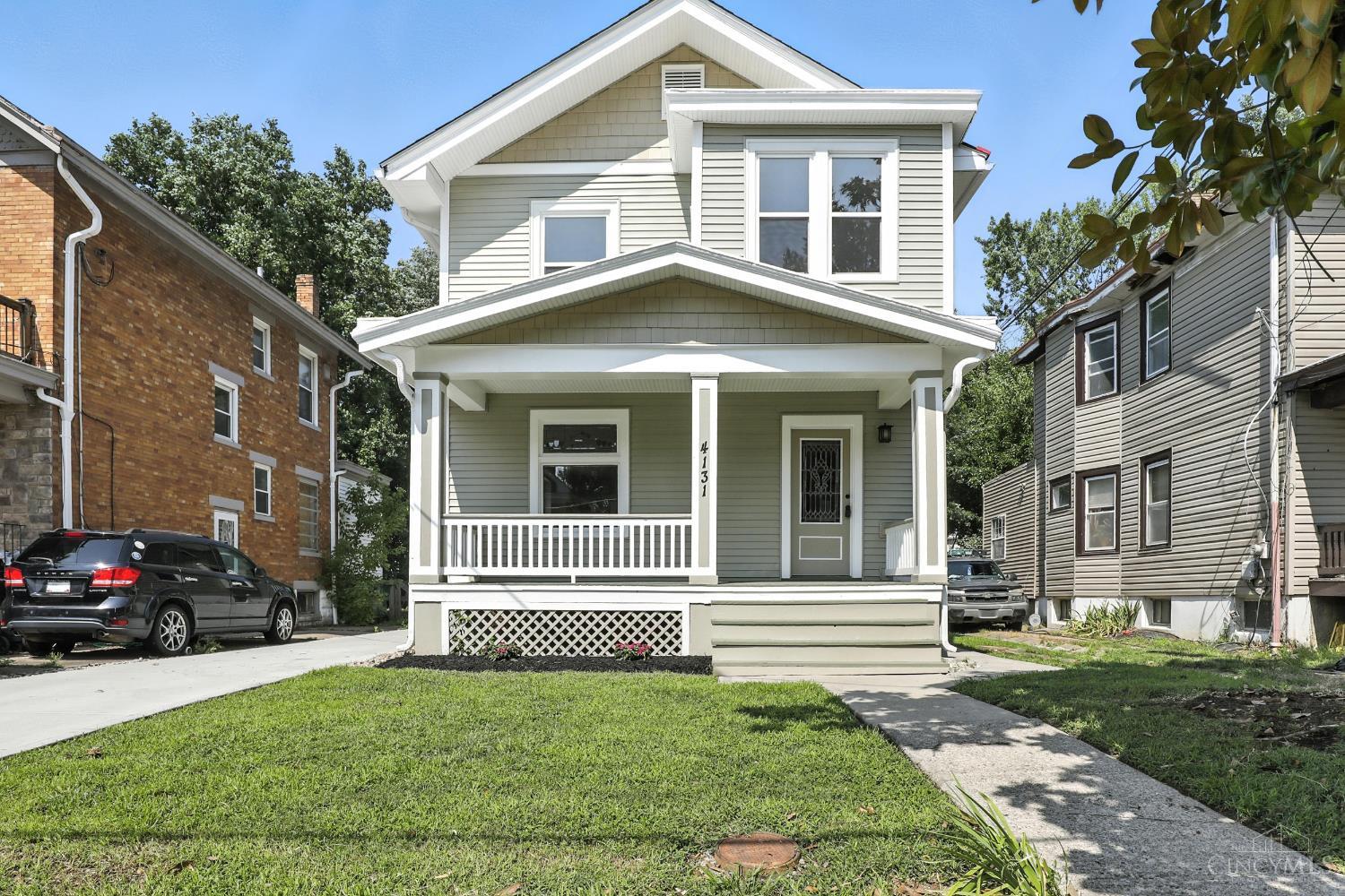 Cincinnati, Ohio, 45209, United States, 3 Bedrooms Bedrooms, ,3 BathroomsBathrooms,Residential,For Sale,1908402