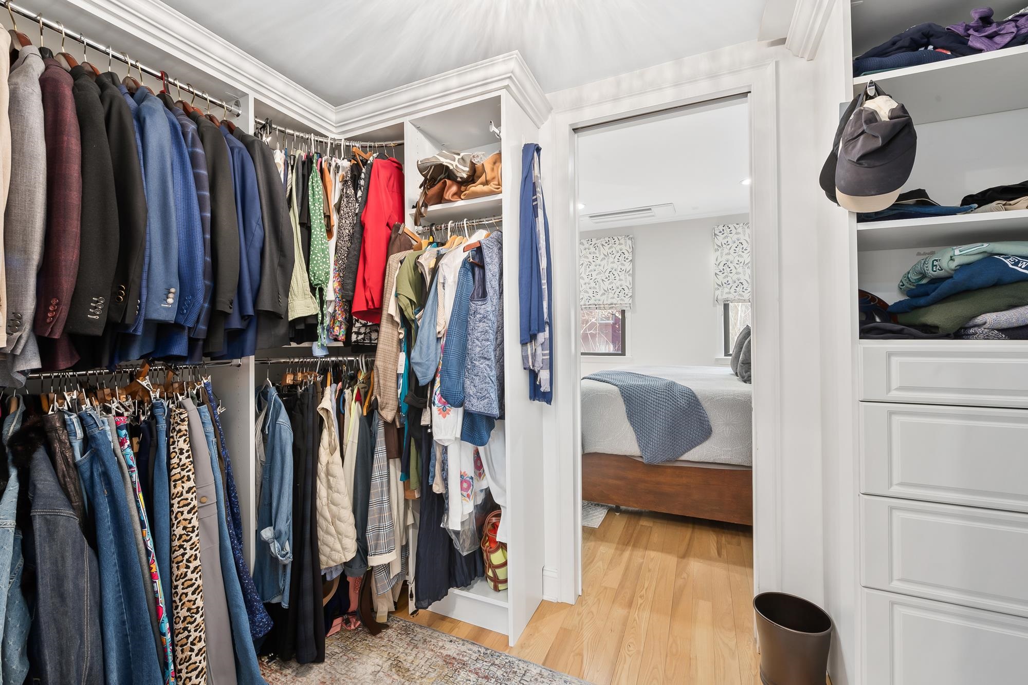 Hoboken, New Jersey, 07030, United States, 5 Bedrooms Bedrooms, ,3 BathroomsBathrooms,Residential,For Sale,2003289